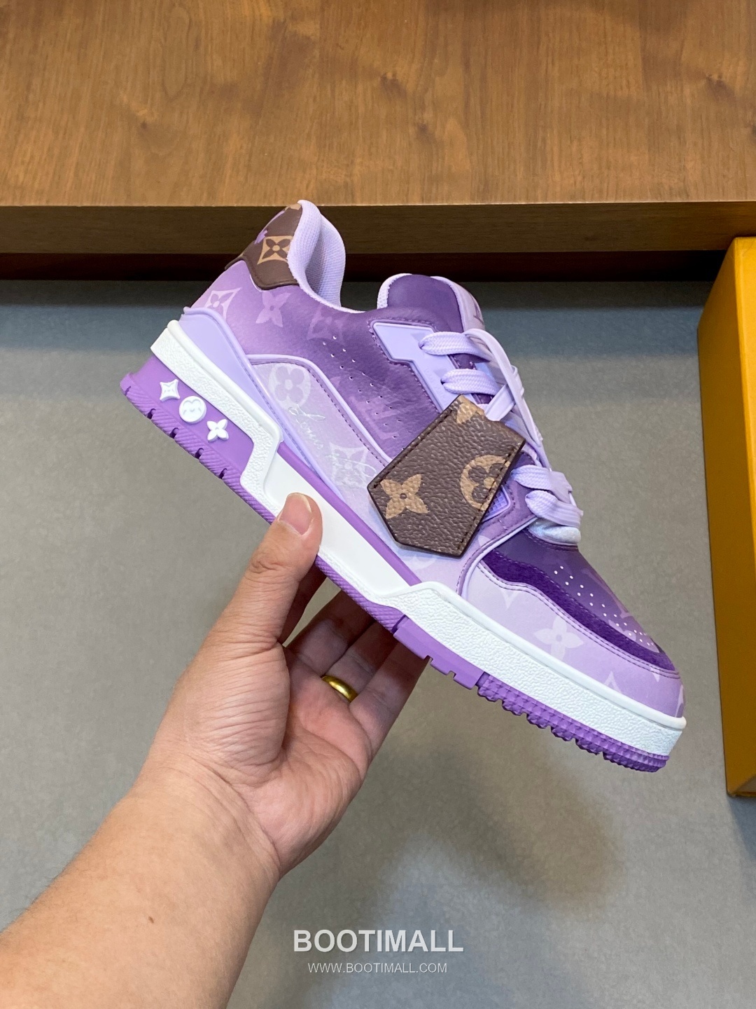 Louis Vuitton LV Trainer Monogram Low Sneaker Calfskin Leather Orange Sneakers 루이비통 LV 트레이너 모노그램 로우 스니커즈 송아지가죽 오렌지 5