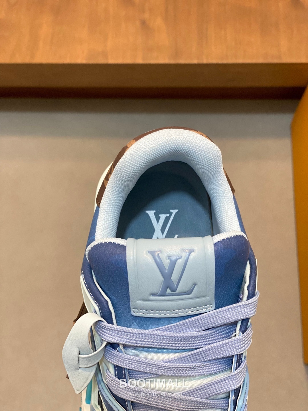 Louis Vuitton LV Trainer Monogram Low Sneaker Calfskin Leather Orange Sneakers 루이비통 LV 트레이너 모노그램 로우 스니커즈 송아지가죽 오렌지 8