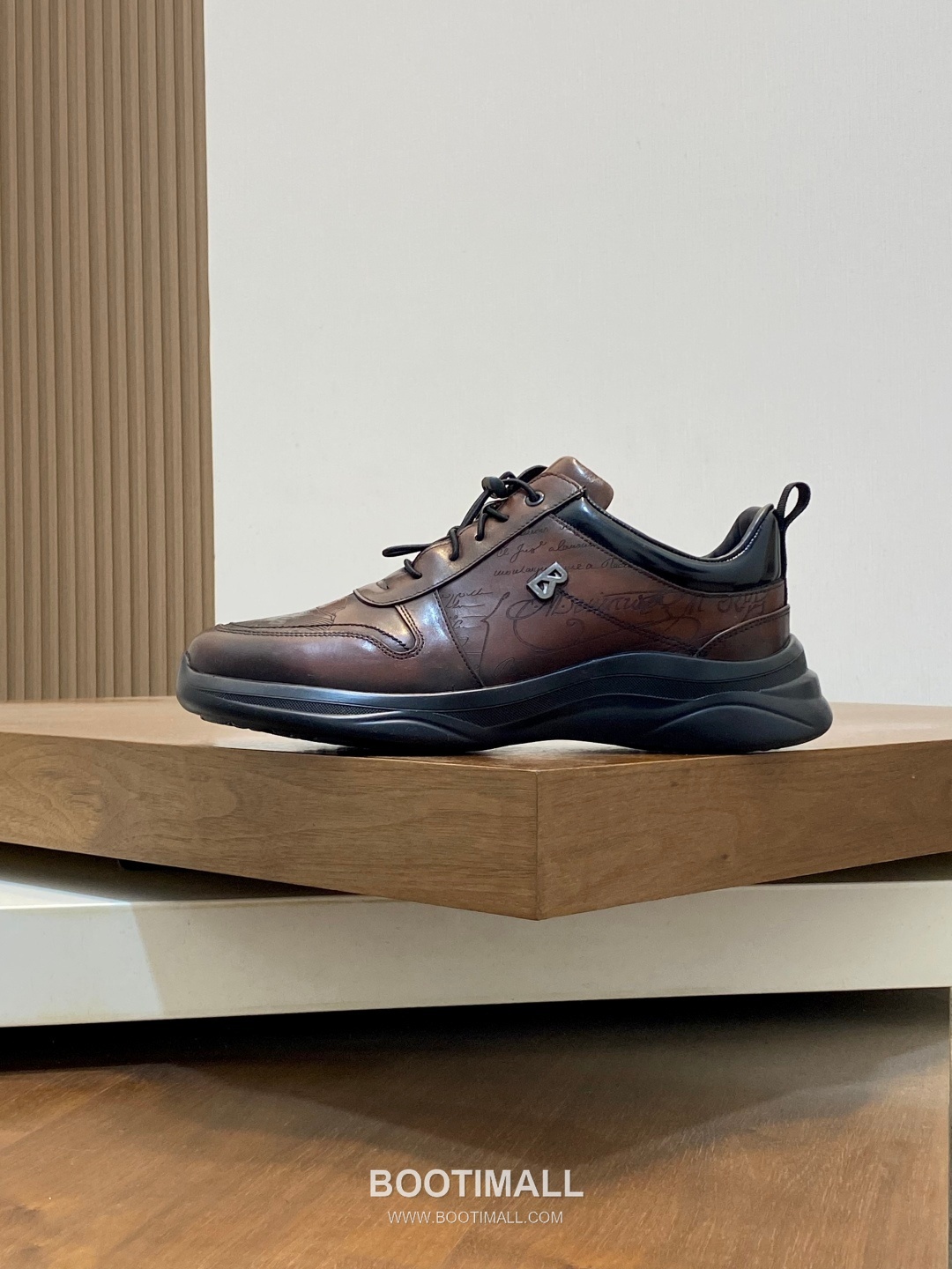 Berluti Patina High Top Sneaker Boot Patina Calf Leather Brown Sneakers 벨루티 남성 파티나 하이탑 스니커 부츠 파티나 송아지가죽 브라운 스니커즈 3