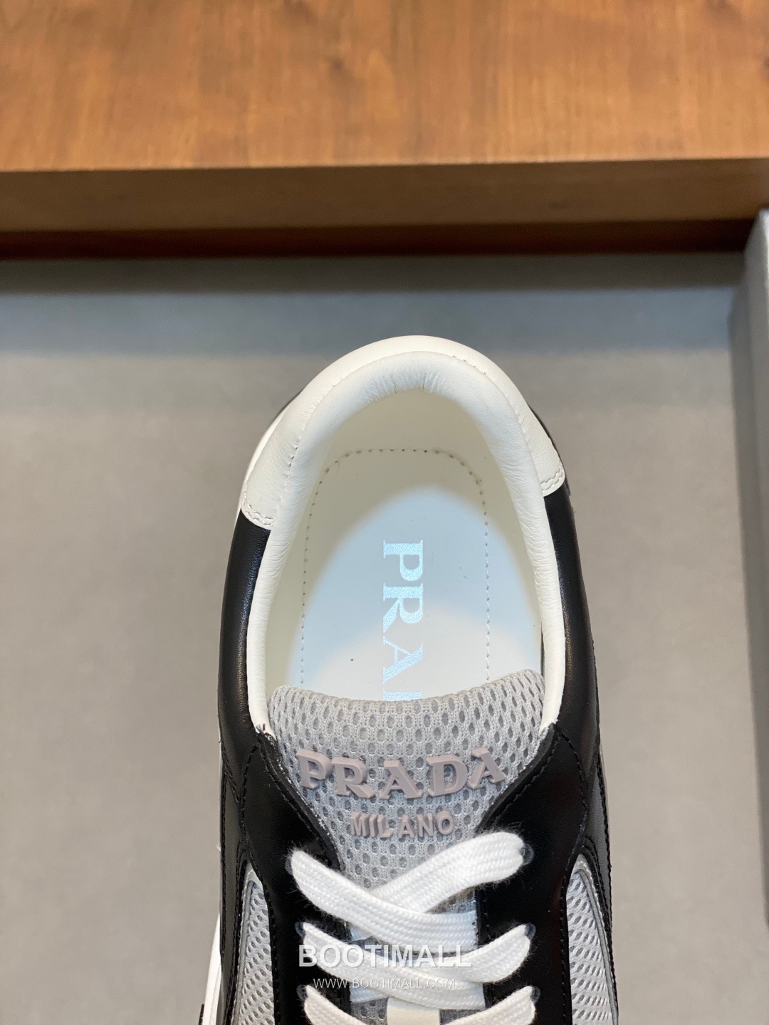 Prada Geometric Panel Runner Calfskin Mesh Khaki Sneakers 프라다 지오메트릭 패널 러너 송아지가죽 메쉬 카키 스니커즈 8