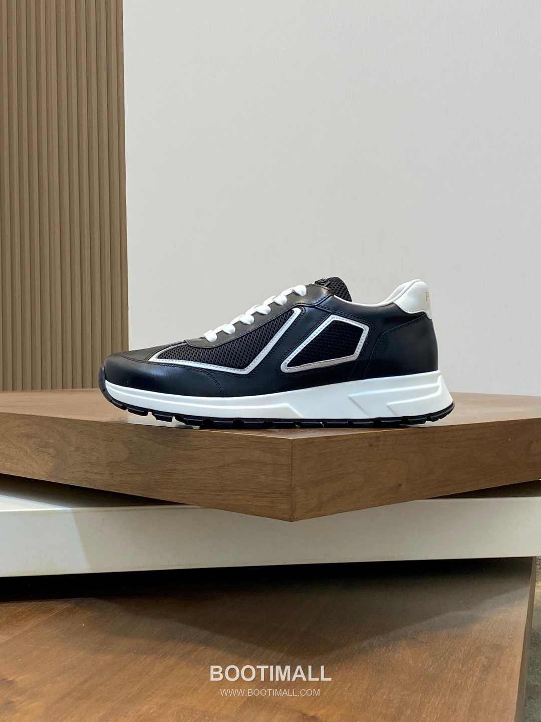 Prada Geometric Panel Runner Calfskin Mesh Khaki Sneakers 프라다 지오메트릭 패널 러너 송아지가죽 메쉬 카키 스니커즈 3