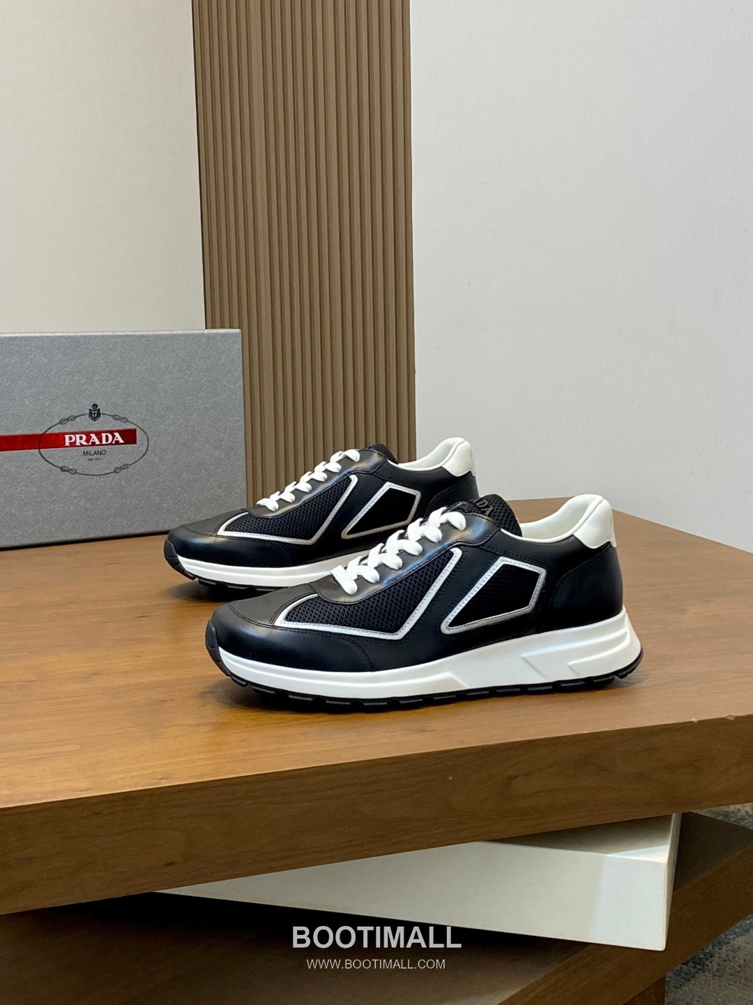 Prada Geometric Panel Runner Calfskin Mesh Khaki Sneakers 프라다 지오메트릭 패널 러너 송아지가죽 메쉬 카키 스니커즈 4