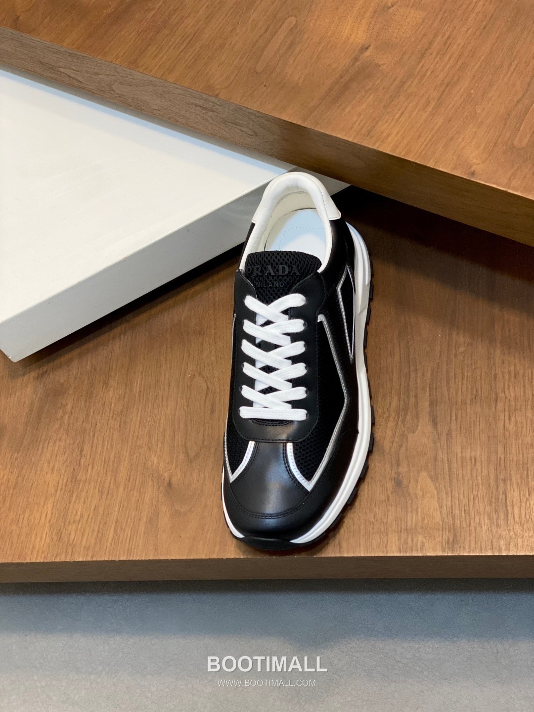 Prada Geometric Panel Runner Calfskin Mesh Khaki Sneakers 프라다 지오메트릭 패널 러너 송아지가죽 메쉬 카키 스니커즈 7