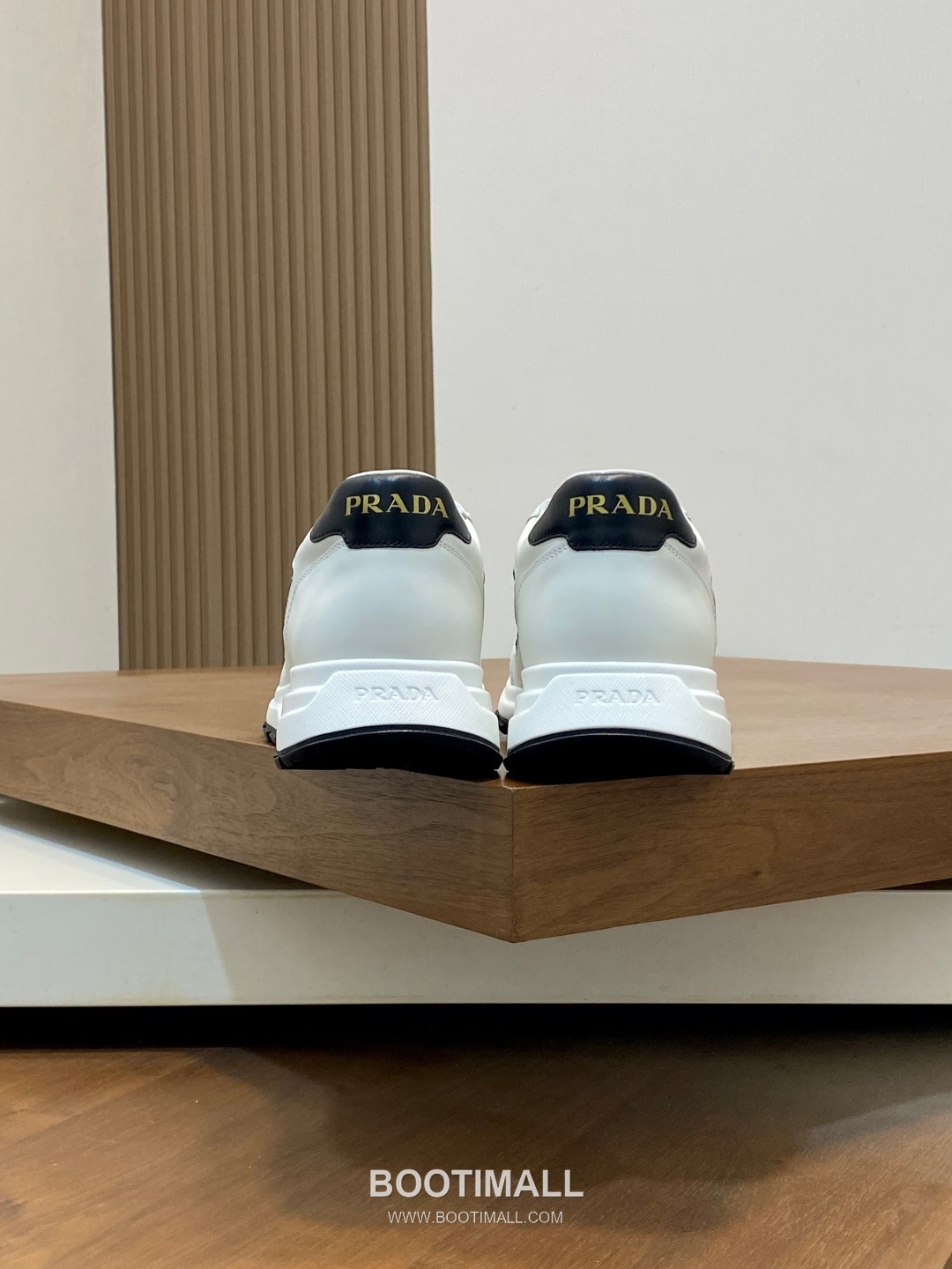 Prada Geometric Panel Runner Calfskin Mesh Khaki Sneakers 프라다 지오메트릭 패널 러너 송아지가죽 메쉬 카키 스니커즈 9