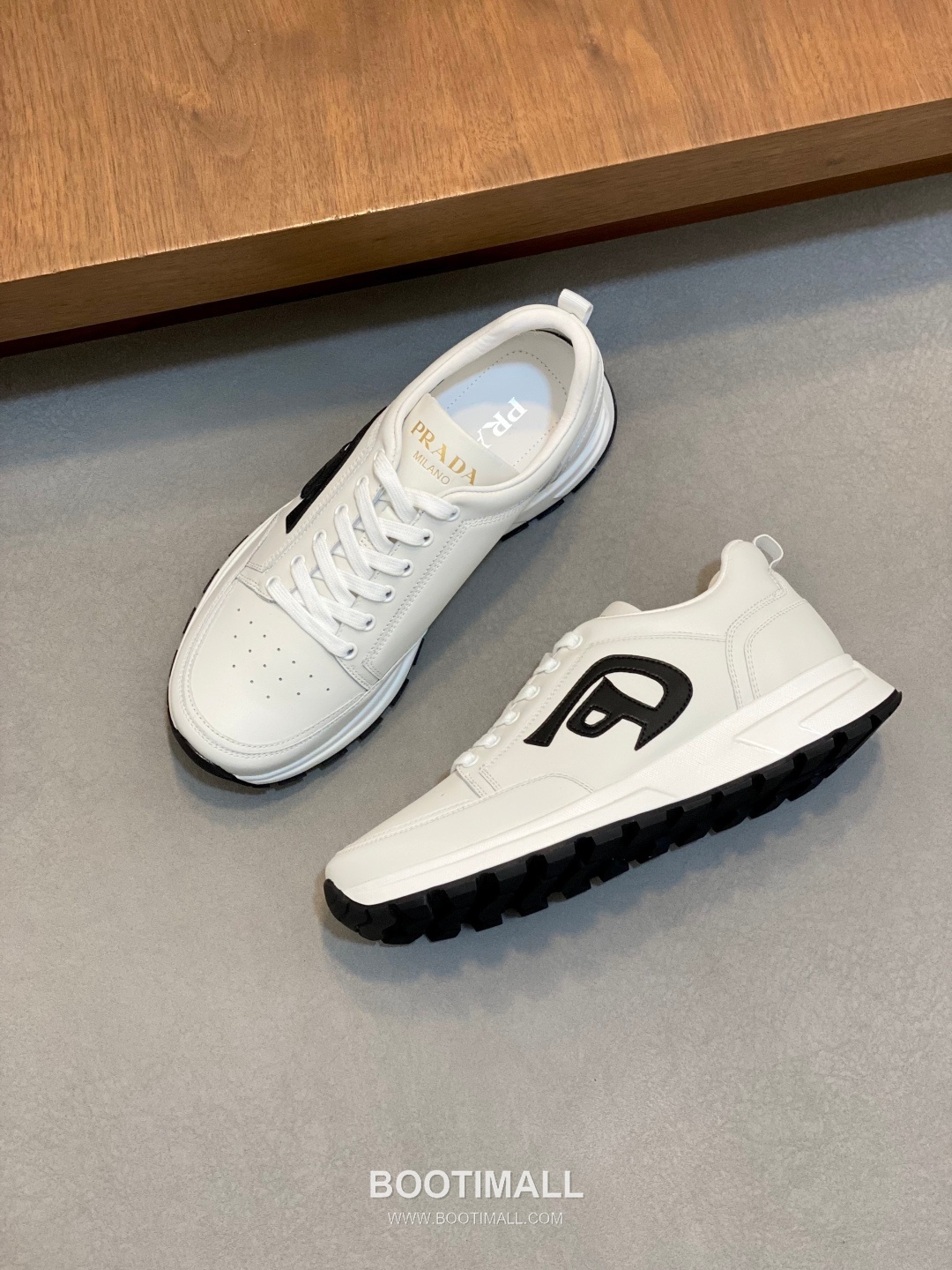 Prada Geometric Panel Runner Calfskin Mesh Khaki Sneakers 프라다 지오메트릭 패널 러너 송아지가죽 메쉬 카키 스니커즈 6