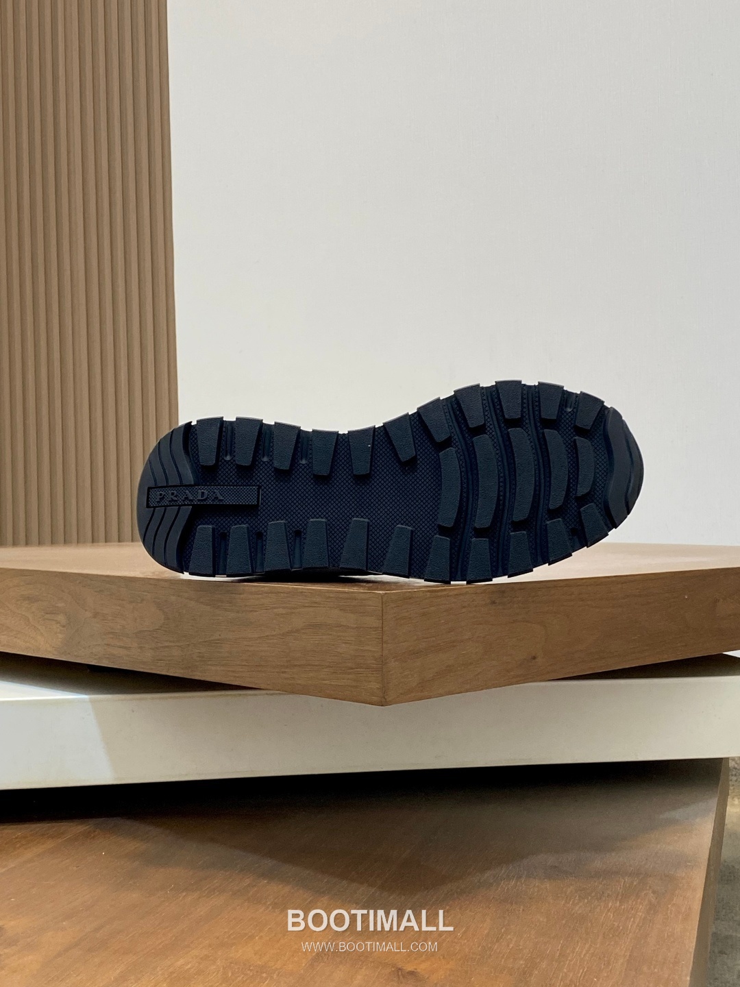 Prada Geometric Panel Runner Calfskin Mesh Khaki Sneakers 프라다 지오메트릭 패널 러너 송아지가죽 메쉬 카키 스니커즈 10