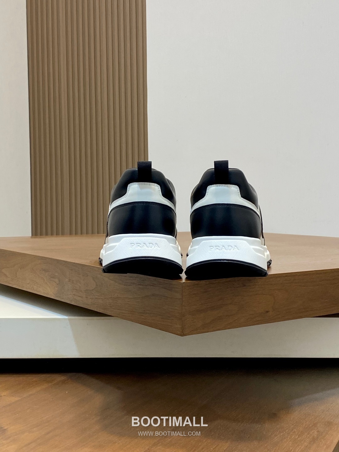 Prada Geometric Panel Runner Calfskin Mesh Khaki Sneakers 프라다 지오메트릭 패널 러너 송아지가죽 메쉬 카키 스니커즈 8