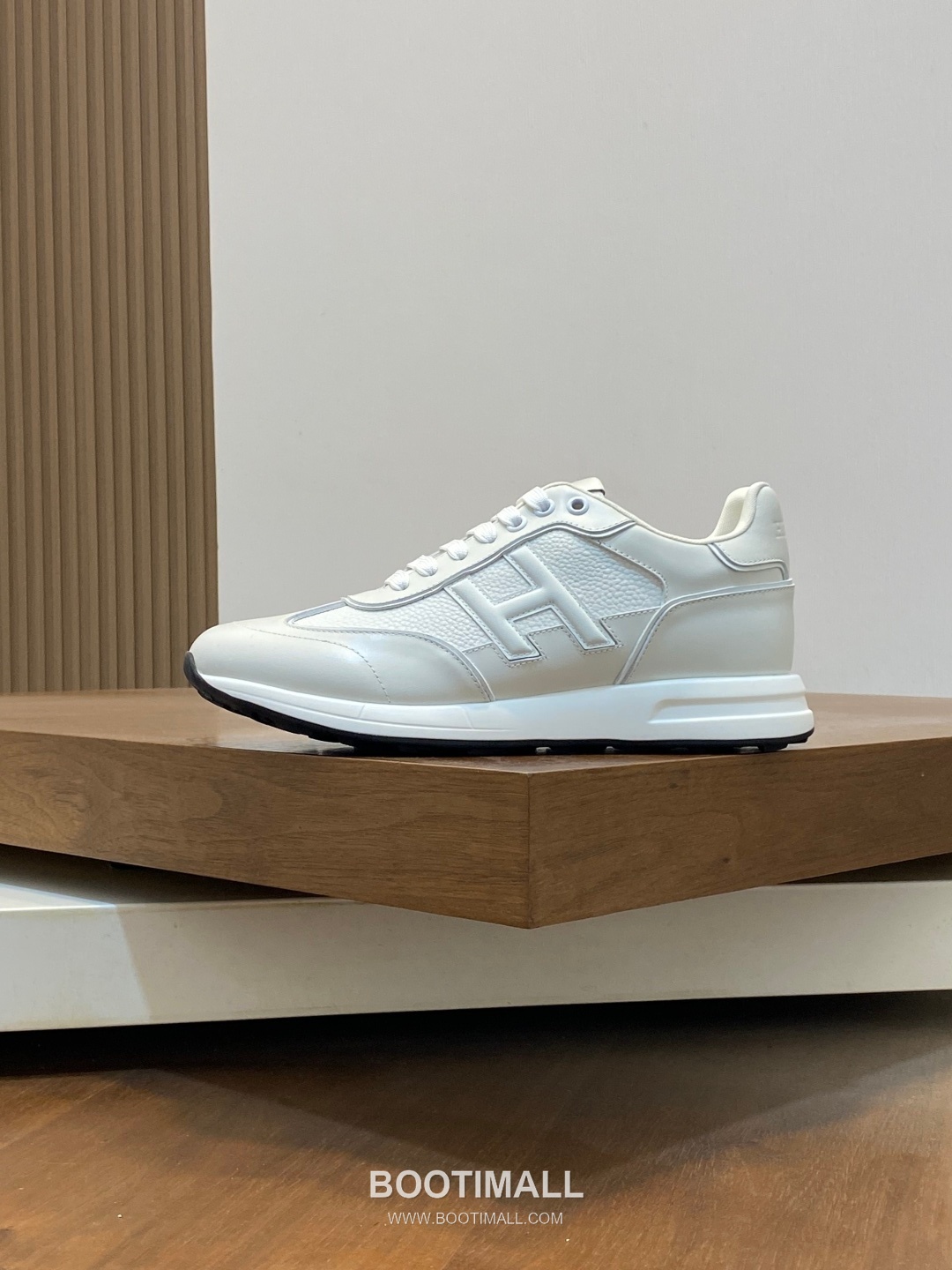 Hermes Suede Mesh Trainer Suede Leather Mesh Beige Sneakers 에르메스 스웨이드 메쉬 트레이너 스웨이드 레더 메쉬 베이지 스니커즈 2