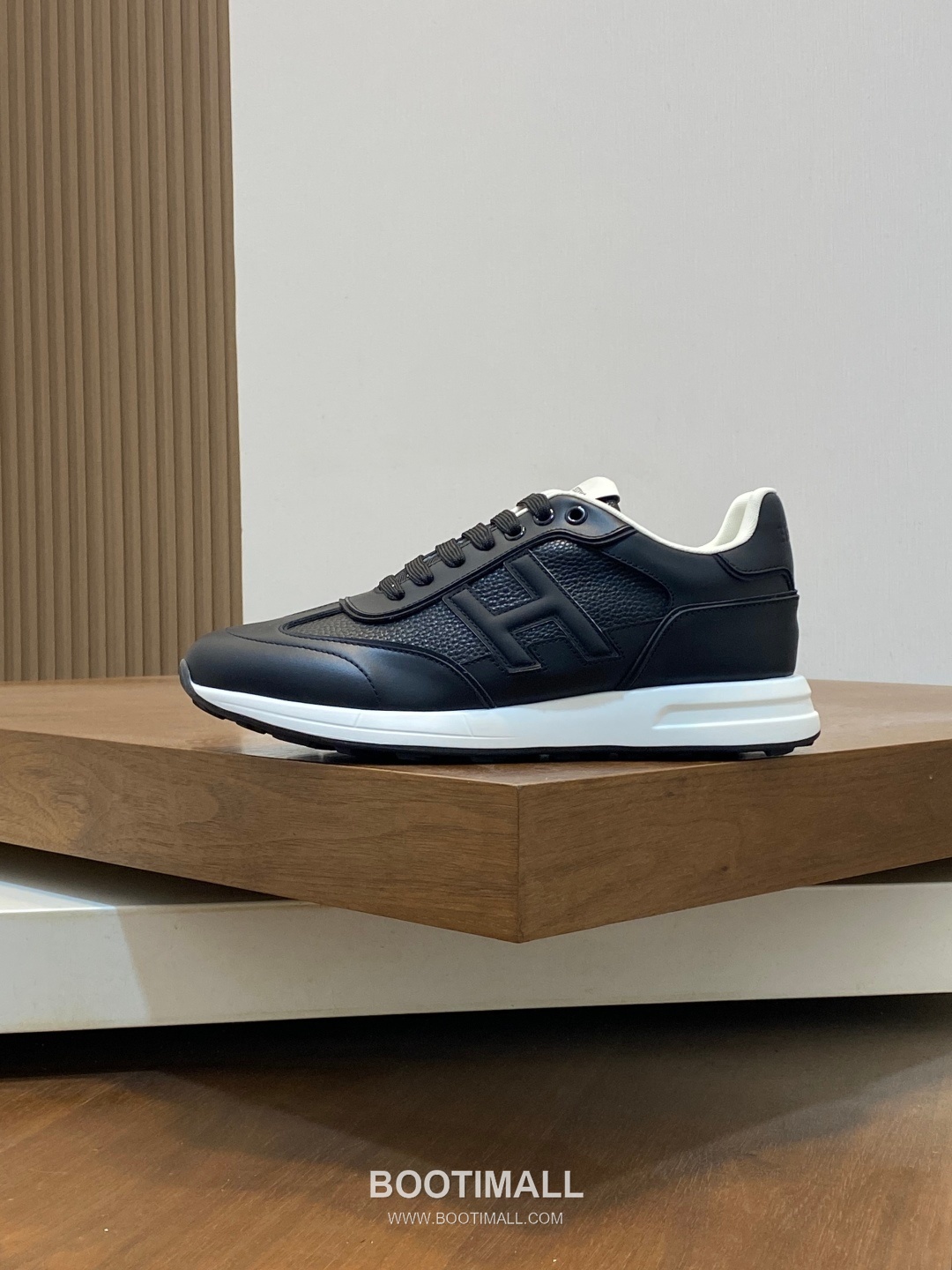 Hermes Suede Mesh Trainer Suede Leather Mesh Beige Sneakers 에르메스 스웨이드 메쉬 트레이너 스웨이드 레더 메쉬 베이지 스니커즈 2