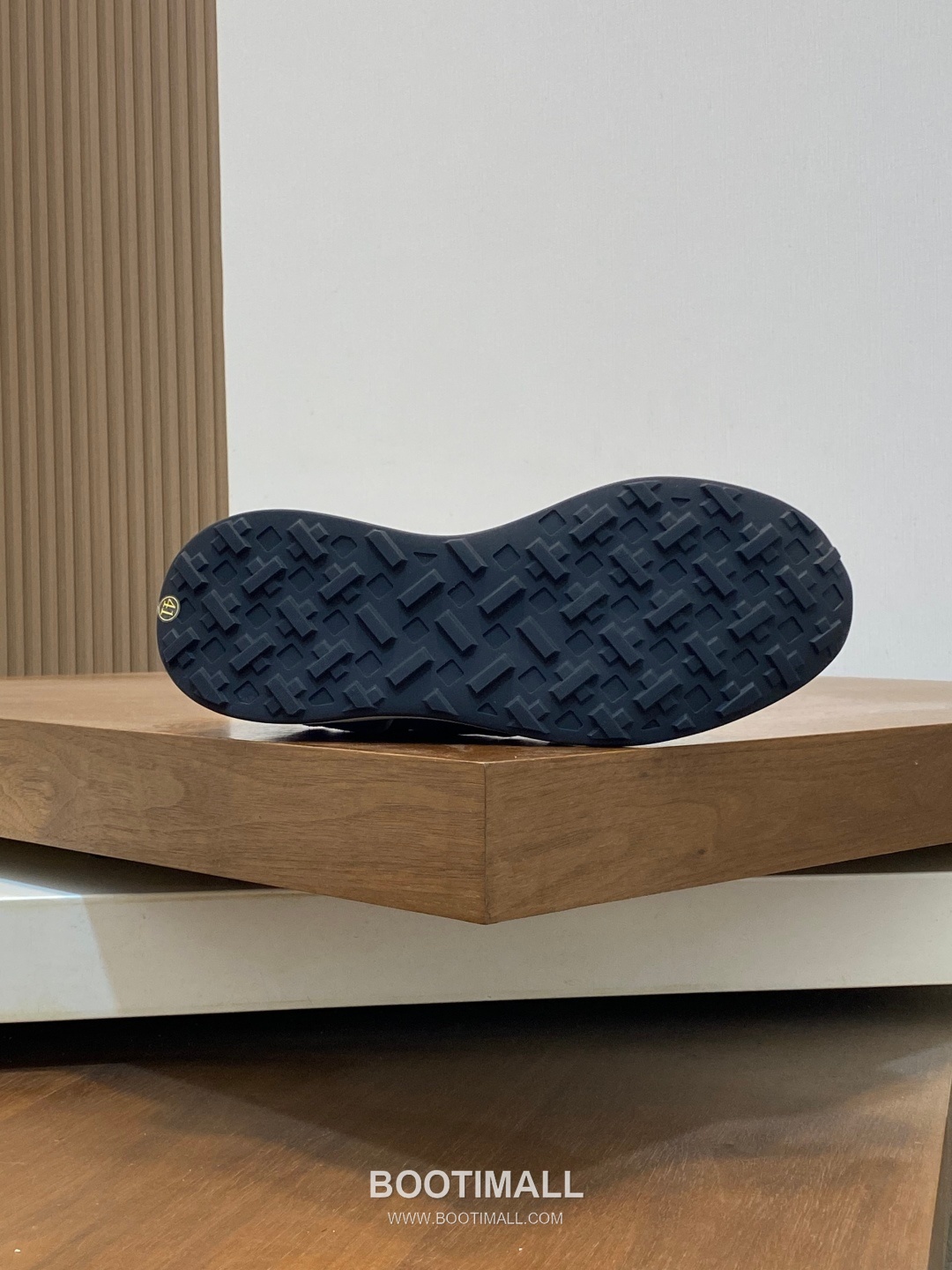 Hermes Suede Mesh Trainer Suede Leather Mesh Beige Sneakers 에르메스 스웨이드 메쉬 트레이너 스웨이드 레더 메쉬 베이지 스니커즈 9