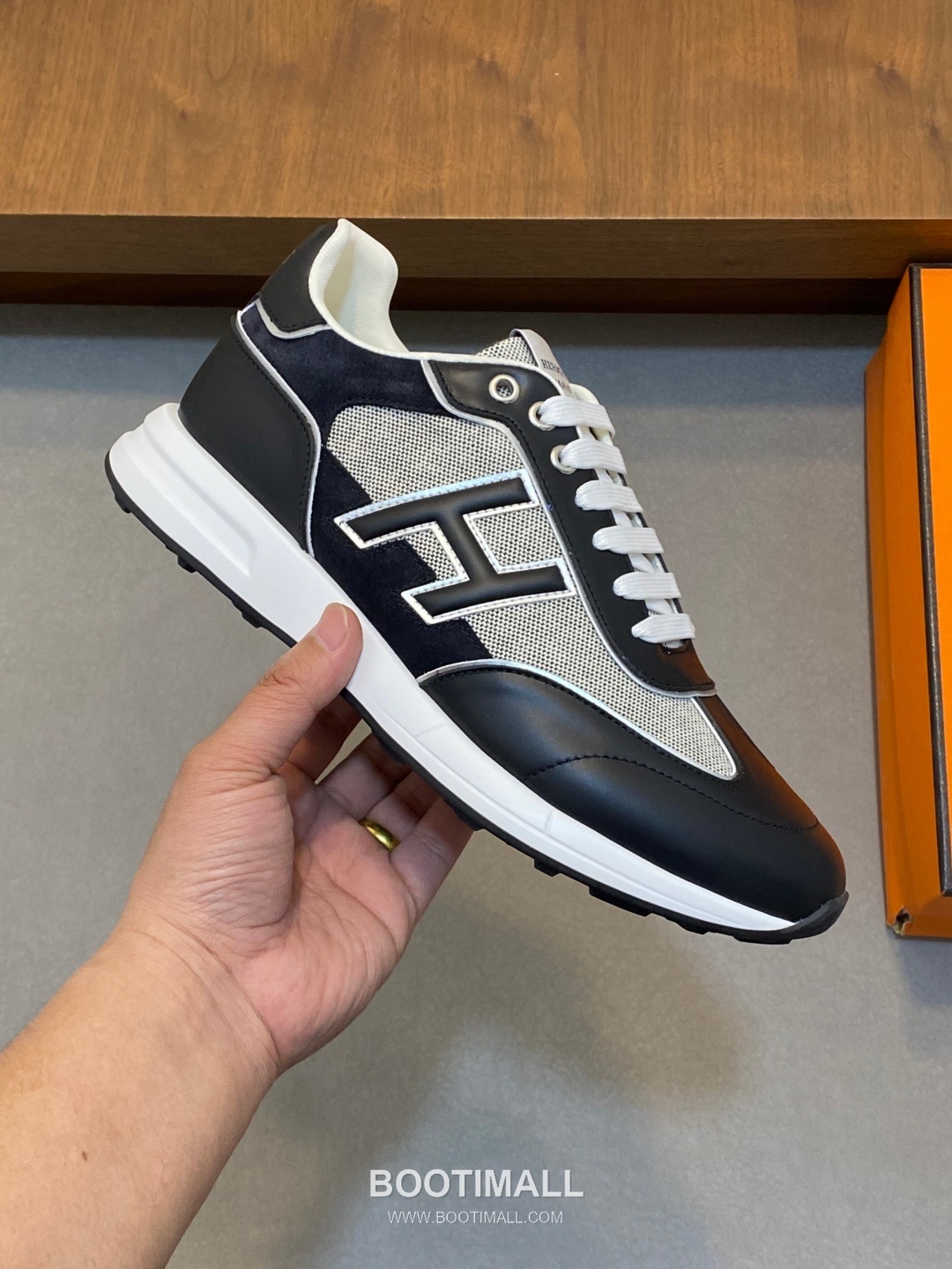 Hermes Suede Mesh Trainer Suede Leather Mesh Beige Sneakers 에르메스 스웨이드 메쉬 트레이너 스웨이드 레더 메쉬 베이지 스니커즈 4