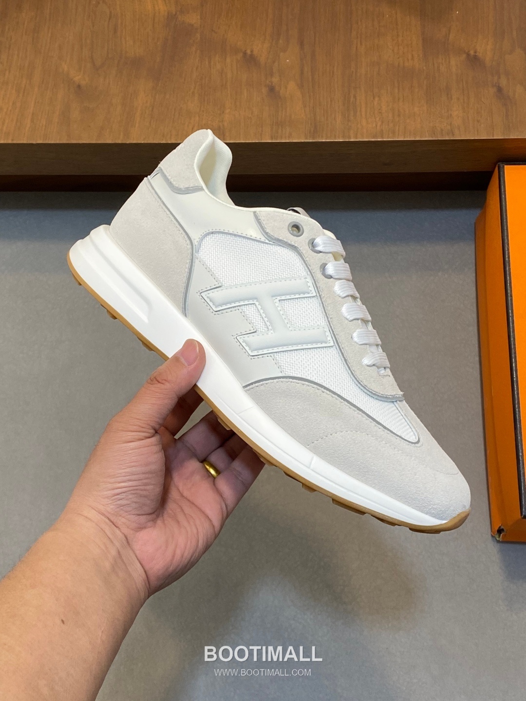 Hermes Suede Mesh Trainer Suede Leather Mesh Beige Sneakers 에르메스 스웨이드 메쉬 트레이너 스웨이드 레더 메쉬 베이지 스니커즈 4