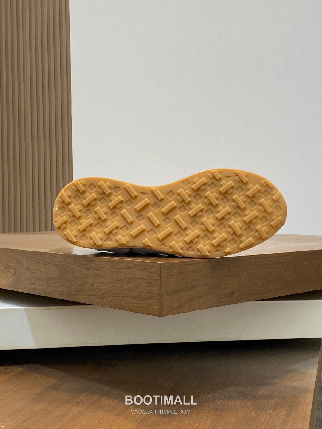 Hermes Suede Mesh Trainer Suede Leather Mesh Beige Sneakers 에르메스 스웨이드 메쉬 트레이너 스웨이드 레더 메쉬 베이지 스니커즈 9