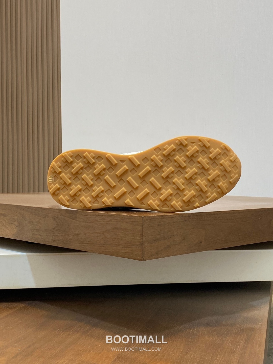 Hermes Suede Mesh Trainer Suede Leather Mesh Beige Sneakers 에르메스 스웨이드 메쉬 트레이너 스웨이드 레더 메쉬 베이지 스니커즈 9