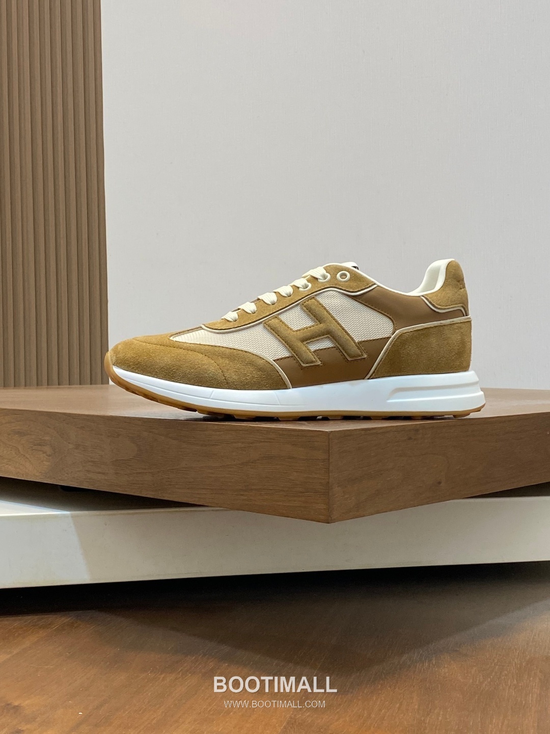 Hermes Suede Mesh Trainer Suede Leather Mesh Beige Sneakers 에르메스 스웨이드 메쉬 트레이너 스웨이드 레더 메쉬 베이지 스니커즈 2