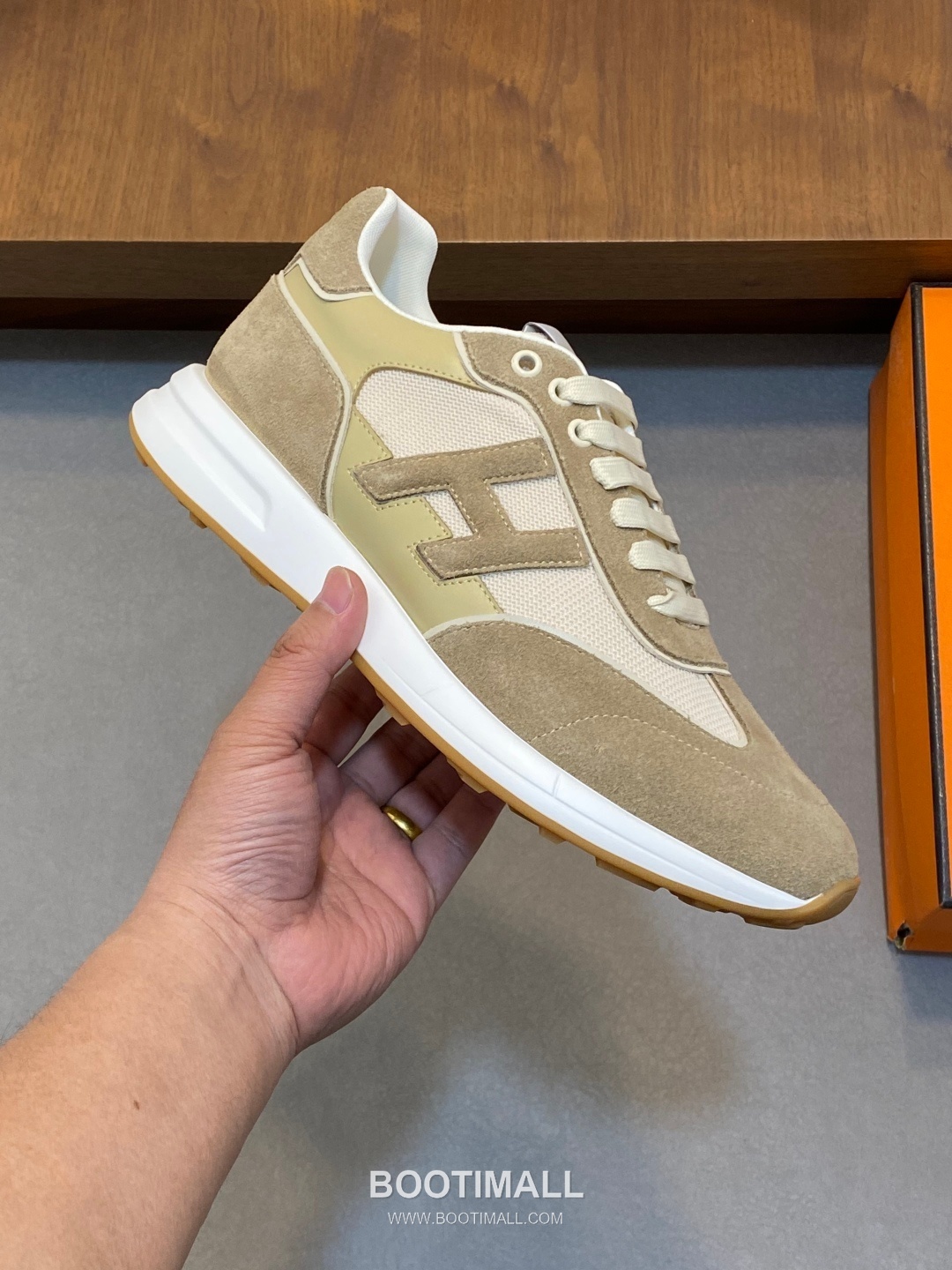 Hermes Suede Mesh Trainer Suede Leather Mesh Beige Sneakers 에르메스 스웨이드 메쉬 트레이너 스웨이드 레더 메쉬 베이지 스니커즈 4
