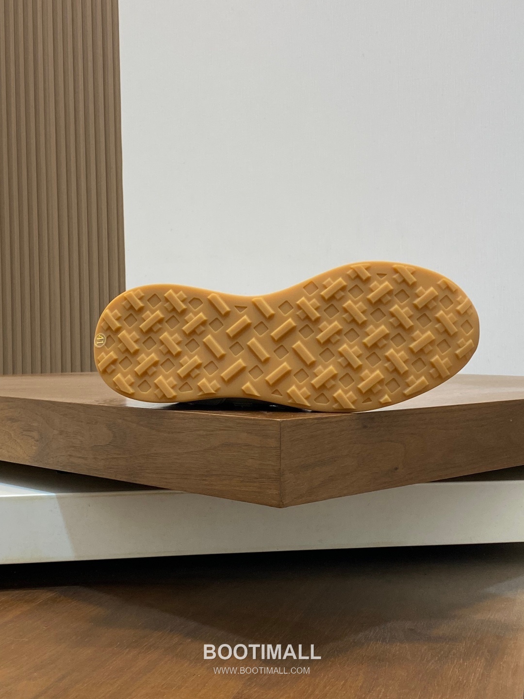 Hermes Suede Mesh Trainer Suede Leather Mesh Beige Sneakers 에르메스 스웨이드 메쉬 트레이너 스웨이드 레더 메쉬 베이지 스니커즈 9