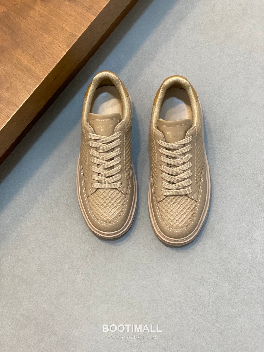 Louis Vuitton Monogram Perforated Low Sneaker Calfskin Leather Green Sneakers 루이비통 모노그램 펀칭 로우 스니커즈 송아지가죽 그린 -4 1