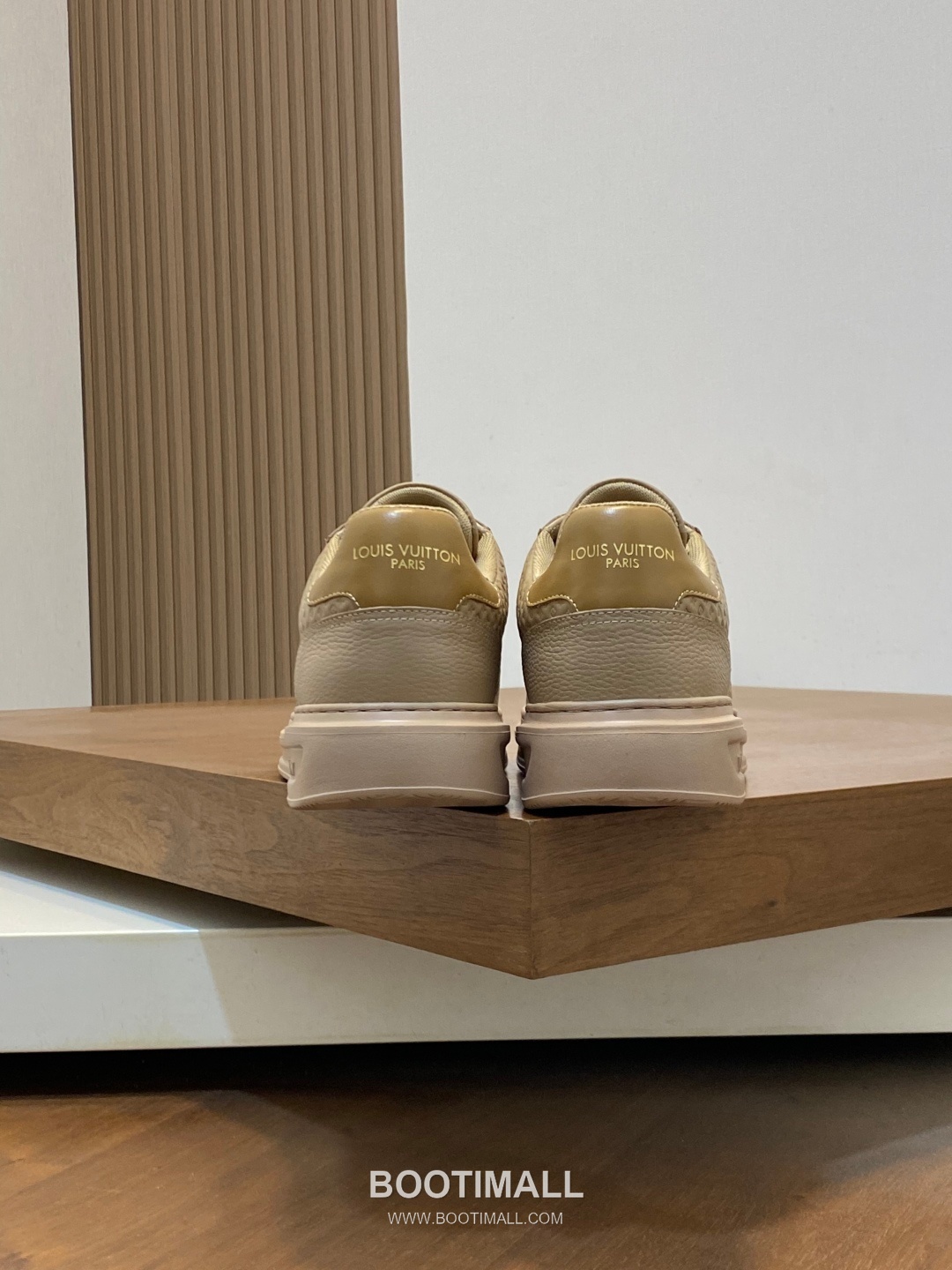 Louis Vuitton Monogram Perforated Low Sneaker Calfskin Leather Green Sneakers 루이비통 모노그램 펀칭 로우 스니커즈 송아지가죽 그린 -4 8