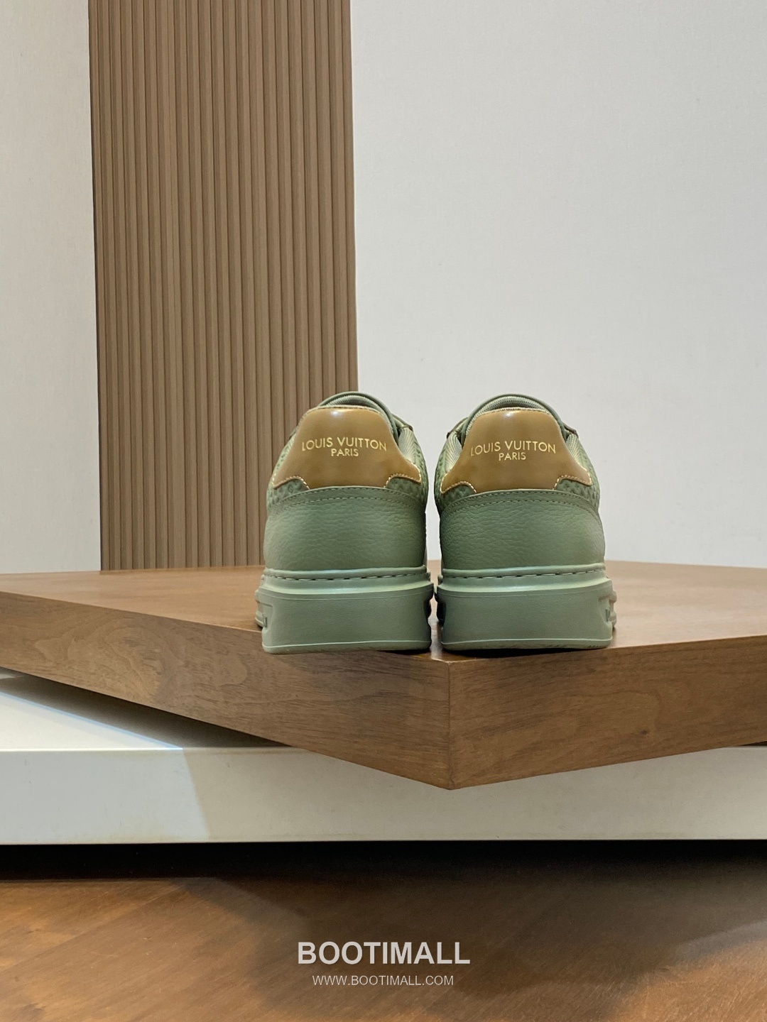 Louis Vuitton Monogram Perforated Low Sneaker Calfskin Leather Green Sneakers 루이비통 모노그램 펀칭 로우 스니커즈 송아지가죽 그린 -4 8