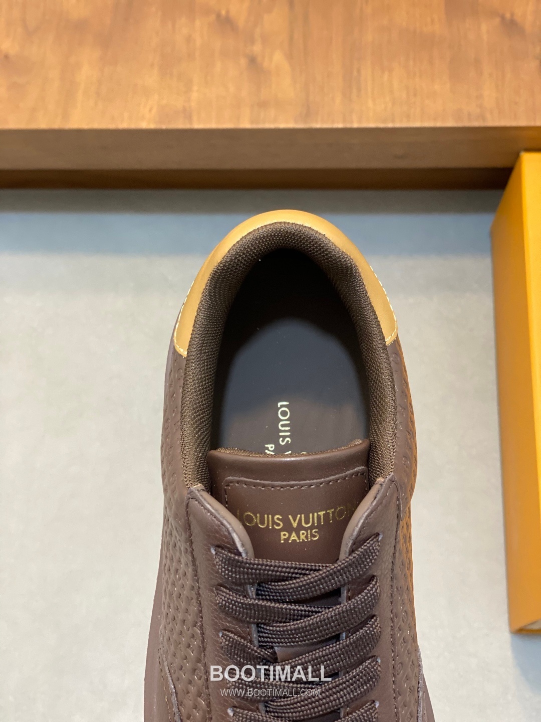 Louis Vuitton Monogram Perforated Low Sneaker Calfskin Leather Green Sneakers 루이비통 모노그램 펀칭 로우 스니커즈 송아지가죽 그린 -4 7