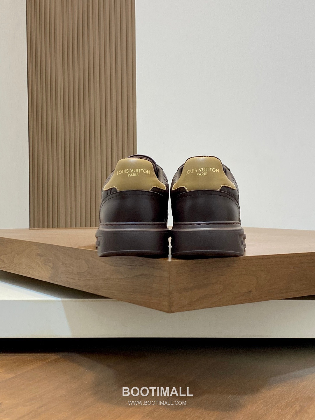 Louis Vuitton Monogram Perforated Low Sneaker Calfskin Leather Green Sneakers 루이비통 모노그램 펀칭 로우 스니커즈 송아지가죽 그린 -4 8