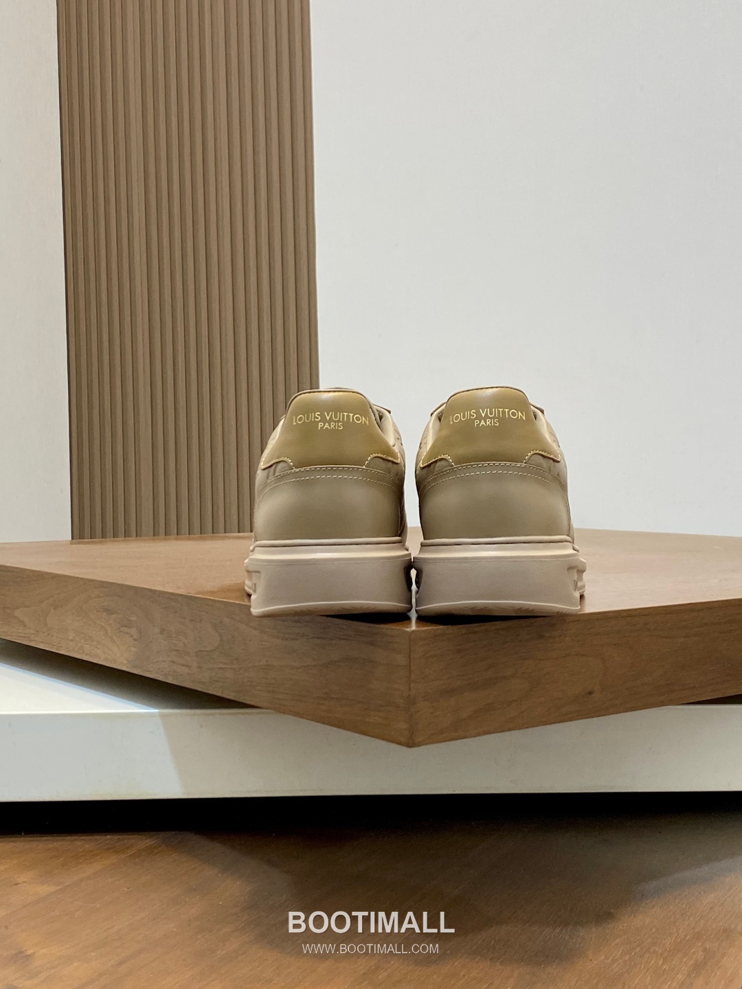 Louis Vuitton Monogram Perforated Low Sneaker Calfskin Leather Green Sneakers 루이비통 모노그램 펀칭 로우 스니커즈 송아지가죽 그린 -4 8