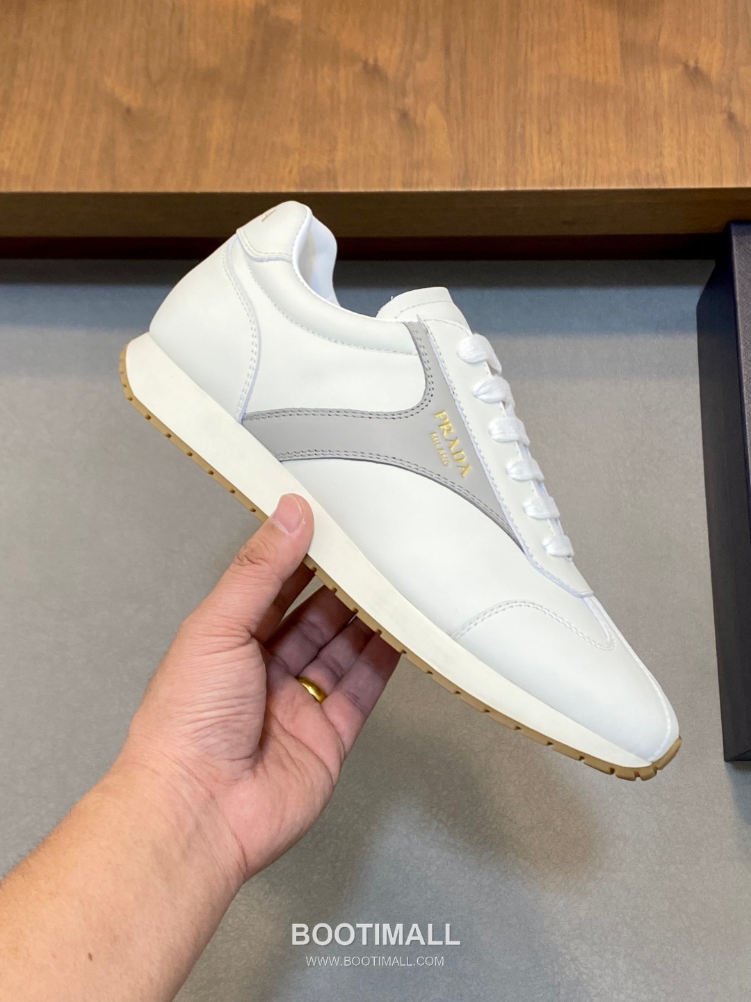 Prada Geometric Stitch Low Sneaker Calf Leather Nylon Black Sneakers 프라다 지오메트릭 스티치 로우 스니커즈 소가죽 나일론 블랙 4