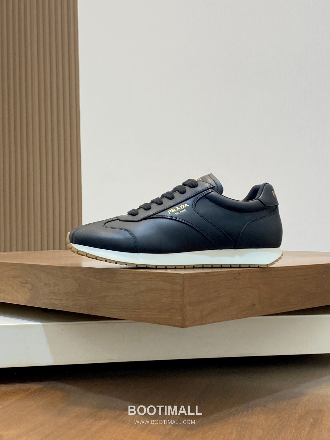 Prada Geometric Stitch Low Sneaker Calf Leather Nylon Black Sneakers 프라다 지오메트릭 스티치 로우 스니커즈 소가죽 나일론 블랙 2