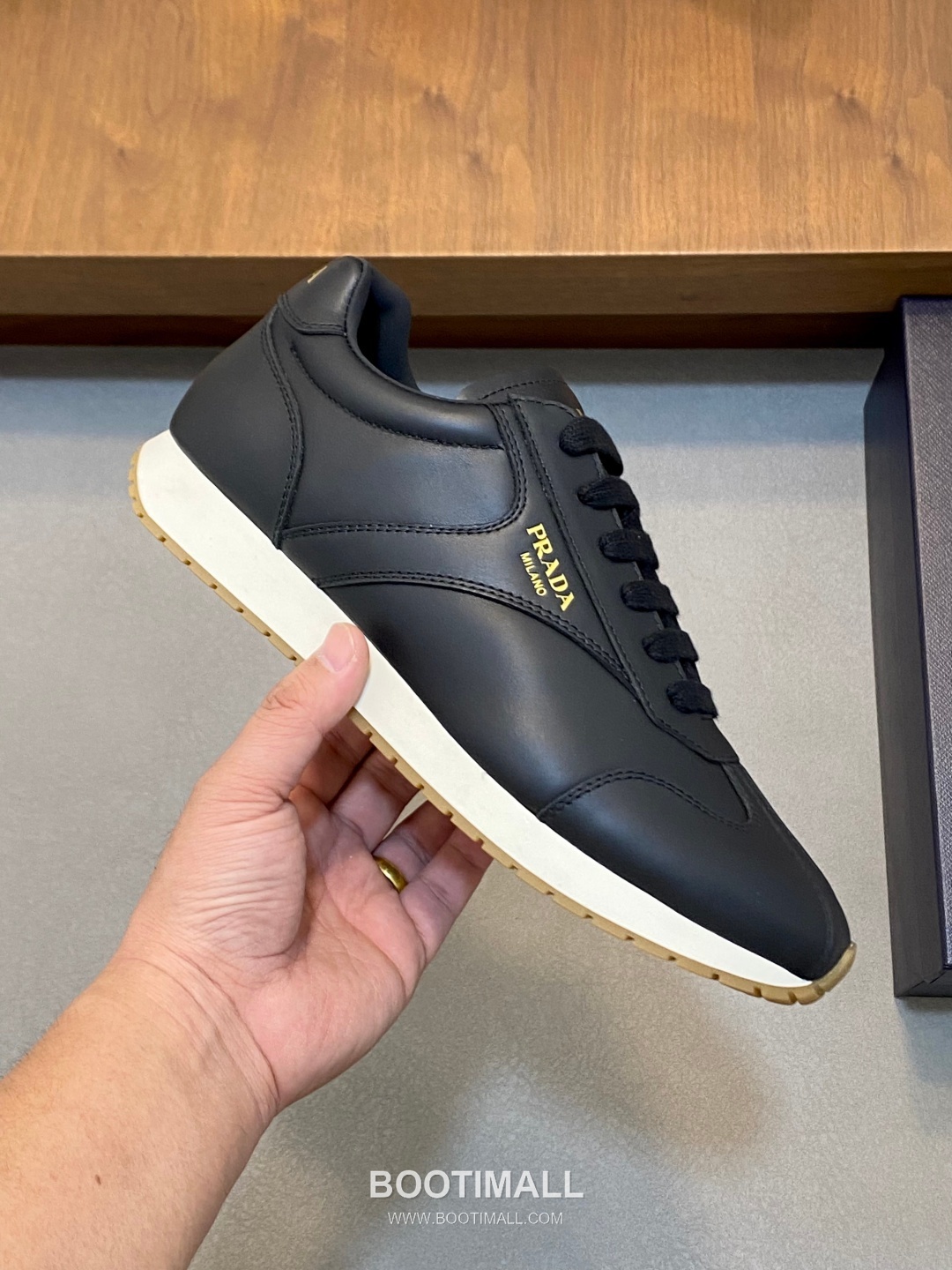 Prada Geometric Stitch Low Sneaker Calf Leather Nylon Black Sneakers 프라다 지오메트릭 스티치 로우 스니커즈 소가죽 나일론 블랙 4