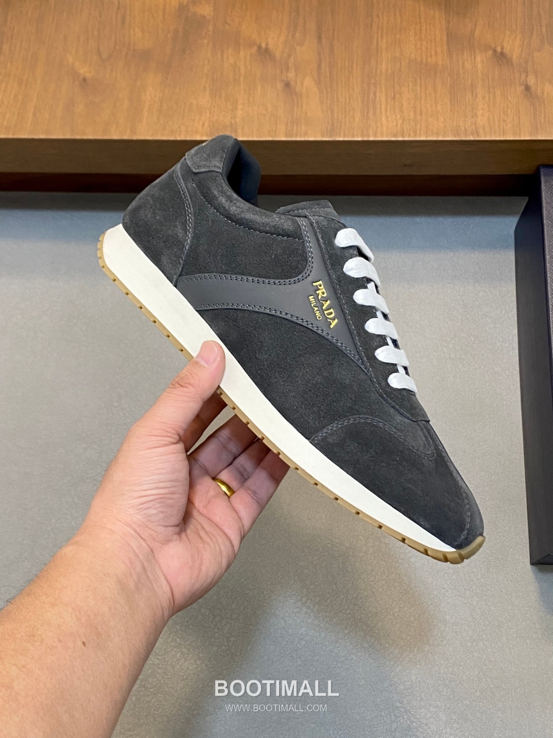 Prada Geometric Stitch Low Sneaker Calf Leather Nylon Black Sneakers 프라다 지오메트릭 스티치 로우 스니커즈 소가죽 나일론 블랙 4