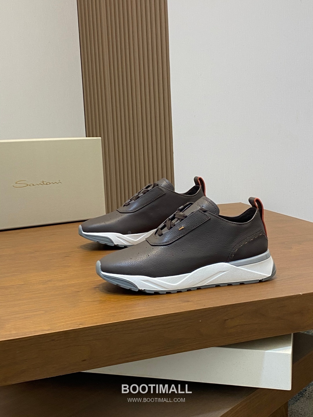 Santoni Calf Leather Low Top Sneaker 산토니 카프 레더 로우탑 스니커즈 3