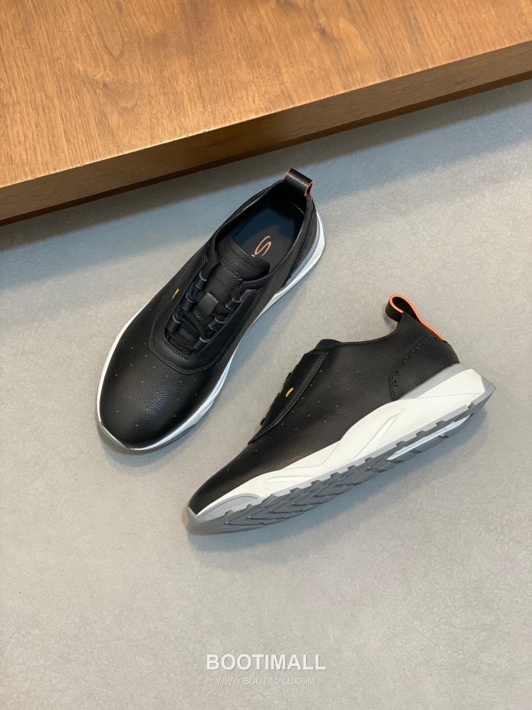 Santoni Calf Leather Low Top Sneaker 산토니 카프 레더 로우탑 스니커즈 5