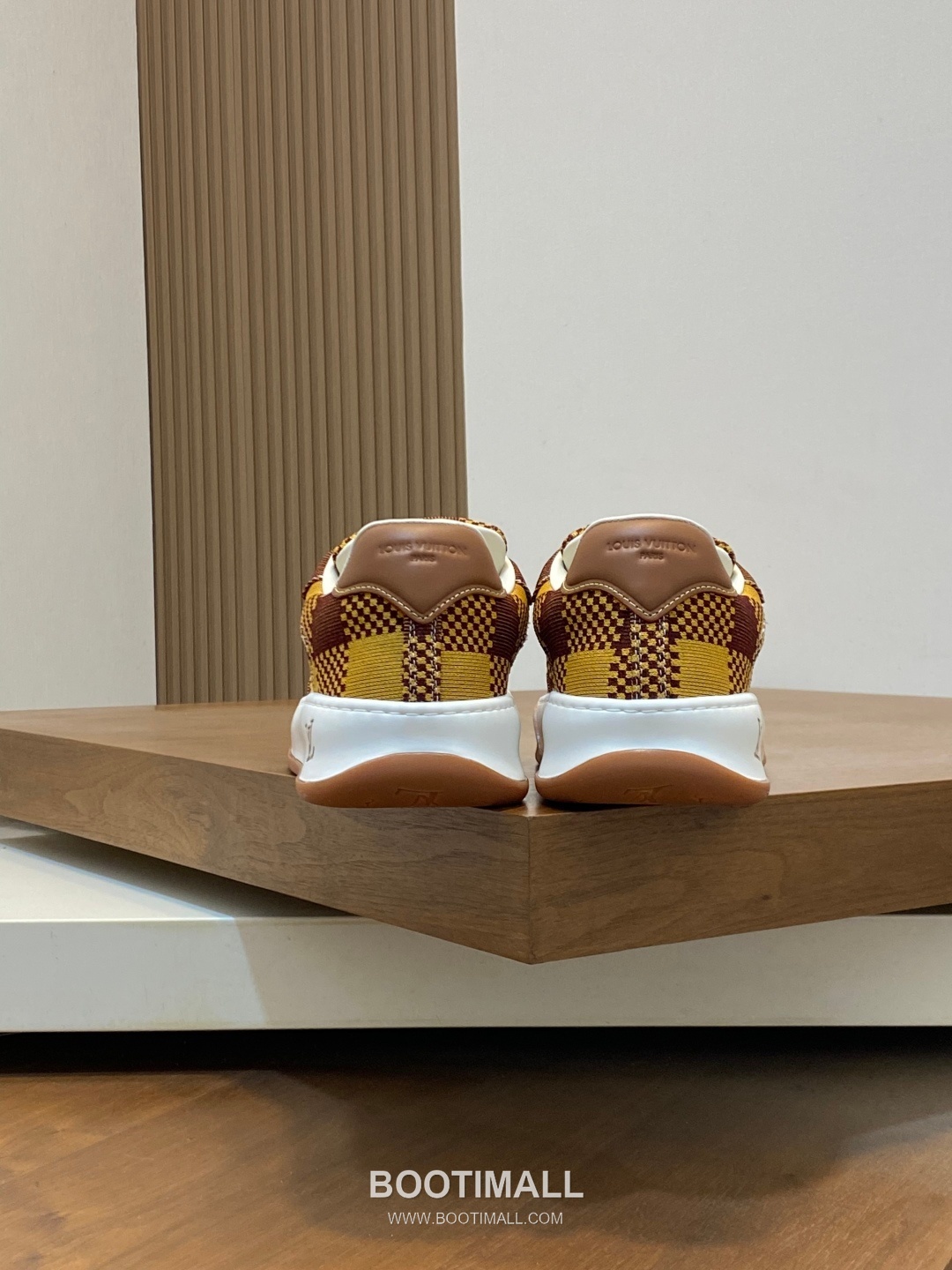 Louis Vuitton Monogram Print Calf Leather Sneaker Calf Leather Mesh Brown Sneakers 루이비통 모노그램 프린트 송아지 가죽 스니커즈 송아지 가죽 메쉬 브라운 8