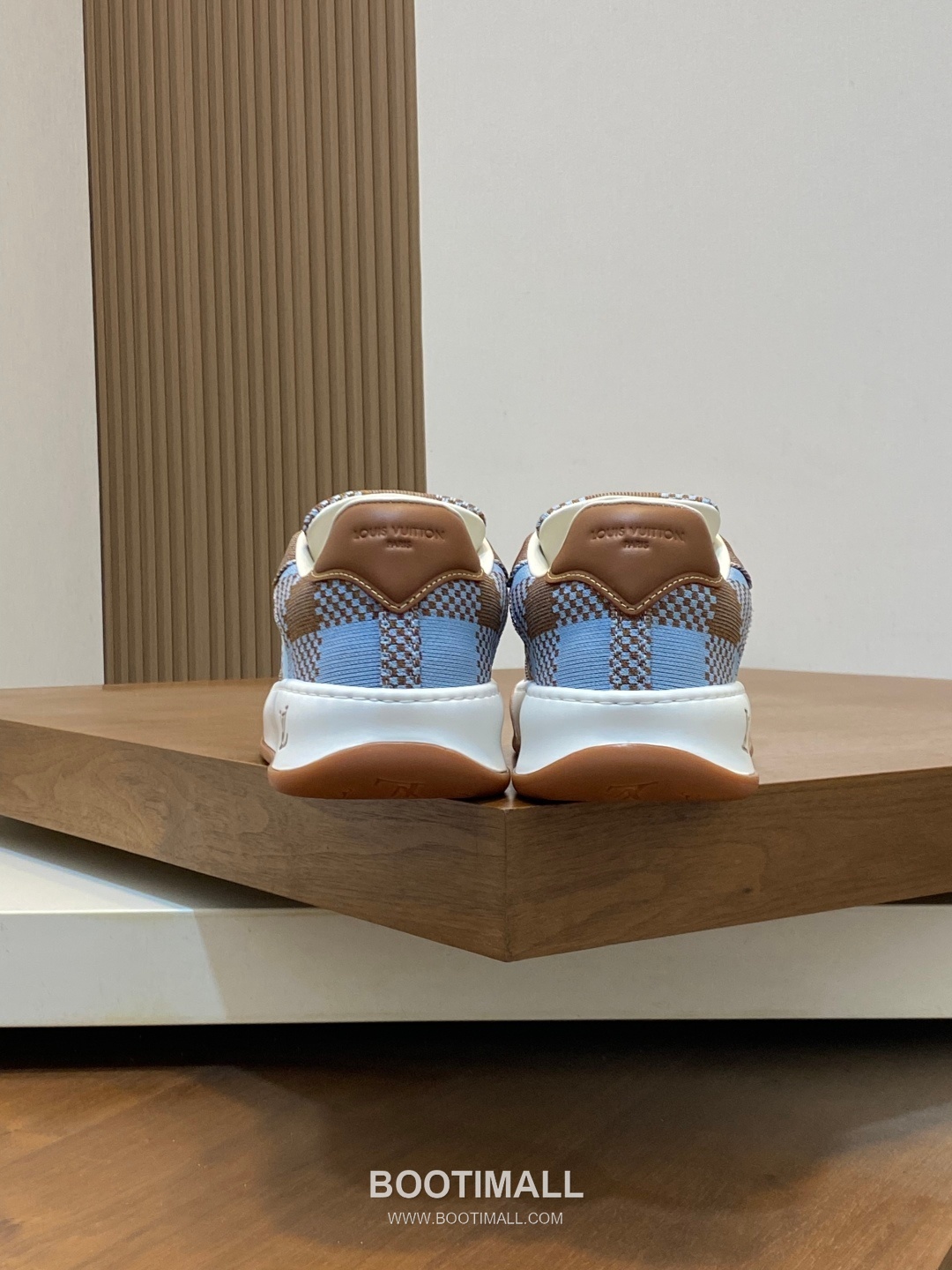 Louis Vuitton Monogram Print Calf Leather Sneaker Calf Leather Mesh Brown Sneakers 루이비통 모노그램 프린트 송아지 가죽 스니커즈 송아지 가죽 메쉬 브라운 8