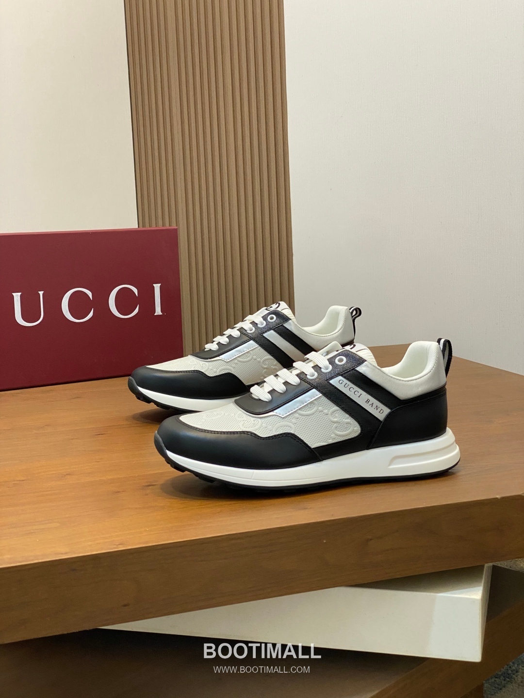 Gucci Signature Panel Low Sneaker Calfskin Fabric Brown Sneakers 구찌 시그니처 패널 로우 스니커즈 송아지가죽 패브릭 브라운 3