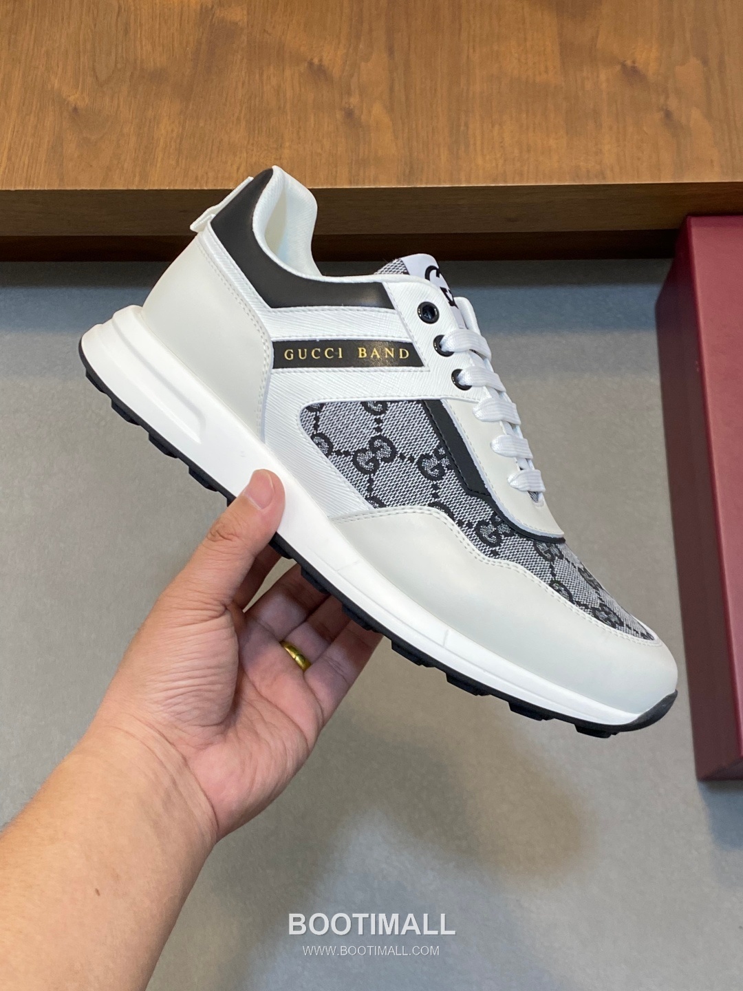 Gucci Signature Panel Low Sneaker Calfskin Fabric Brown Sneakers 구찌 시그니처 패널 로우 스니커즈 송아지가죽 패브릭 브라운 4