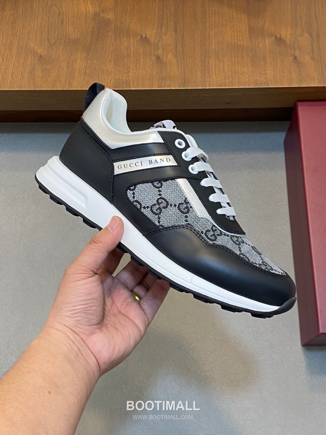 Gucci Signature Panel Low Sneaker Calfskin Fabric Brown Sneakers 구찌 시그니처 패널 로우 스니커즈 송아지가죽 패브릭 브라운 4