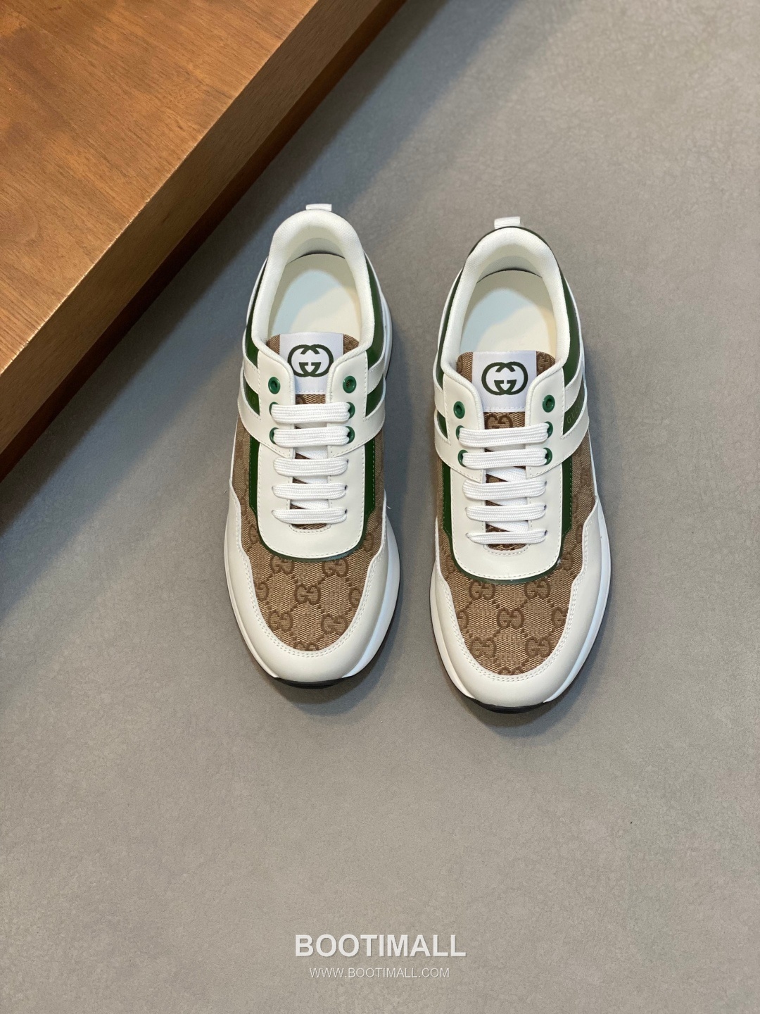 Gucci Signature Panel Low Sneaker Calfskin Fabric Brown Sneakers 구찌 시그니처 패널 로우 스니커즈 송아지가죽 패브릭 브라운 1