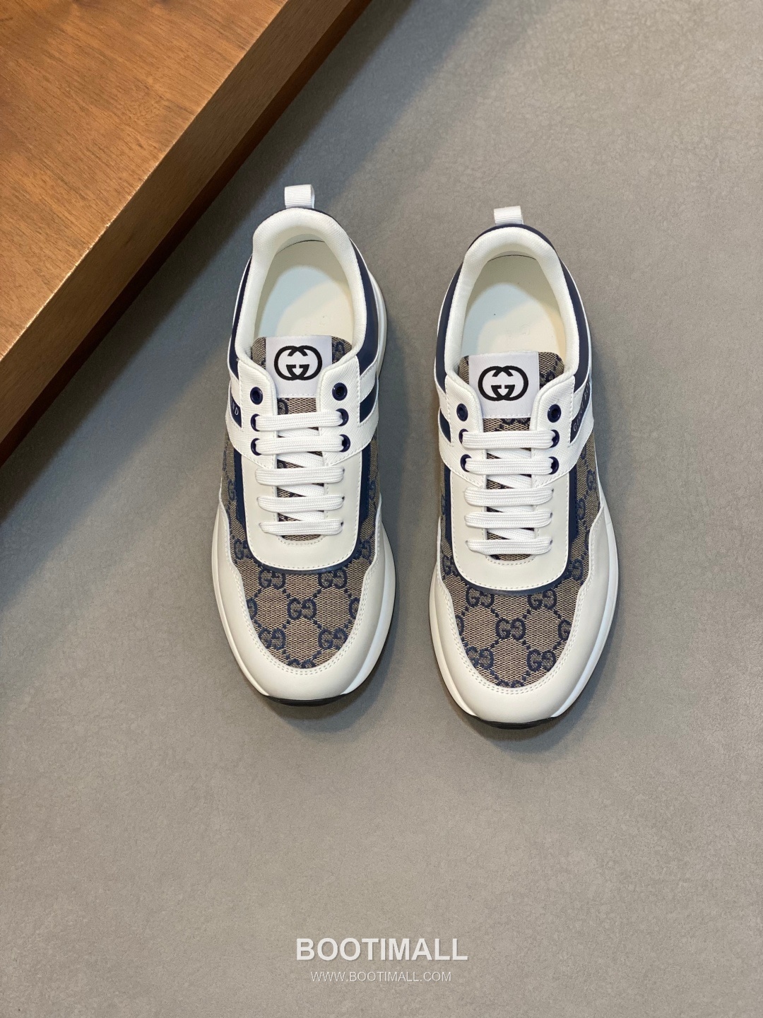 Gucci Signature Panel Low Sneaker Calfskin Fabric Brown Sneakers 구찌 시그니처 패널 로우 스니커즈 송아지가죽 패브릭 브라운 1