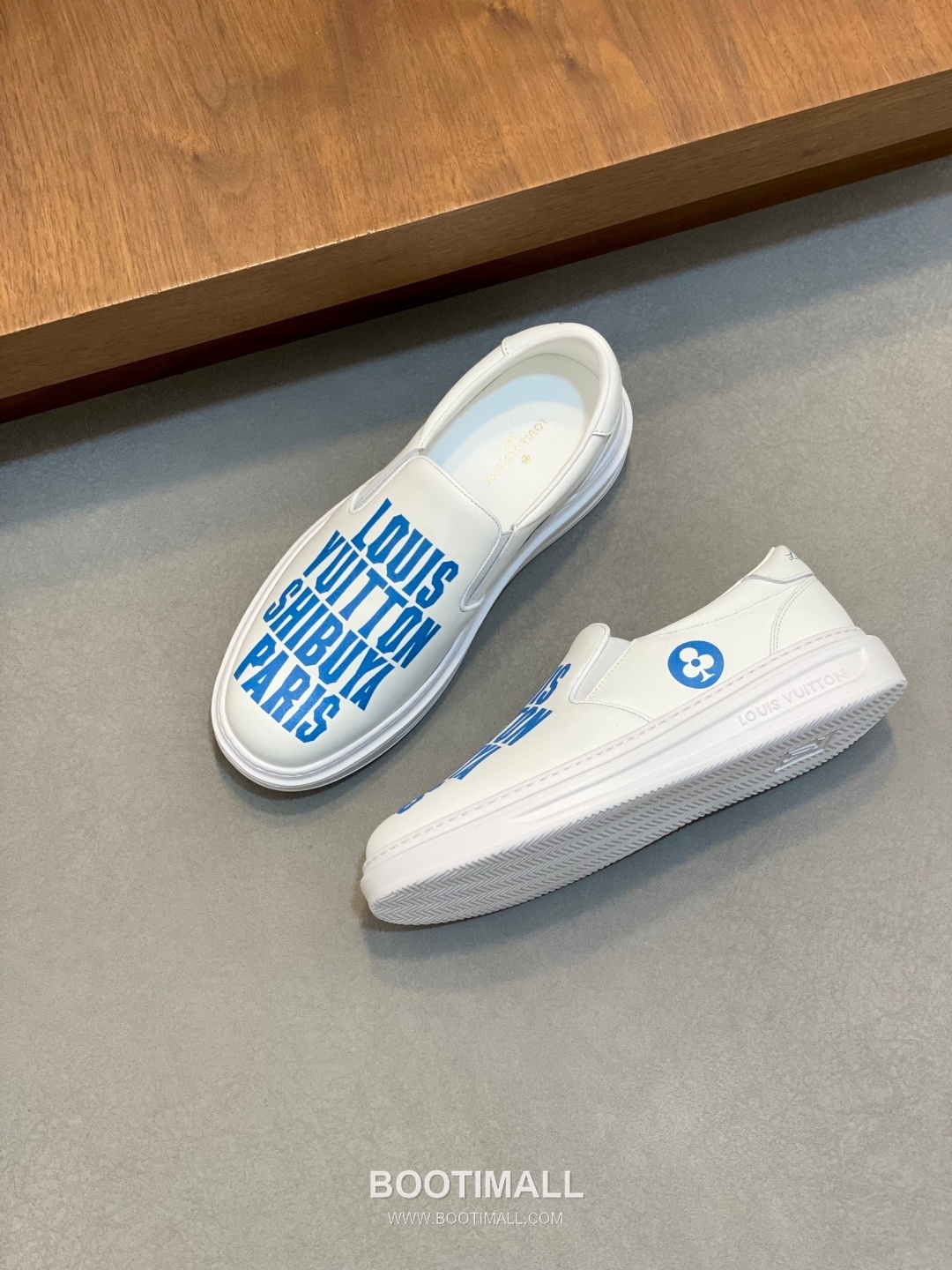 Louis Vuitton Embossed Calfskin TPU Sole Sneaker Calfskin Leather Sneakers 루이비통 엠보싱 송아지가죽 TPU 솔 스니커즈 송아지가죽 5