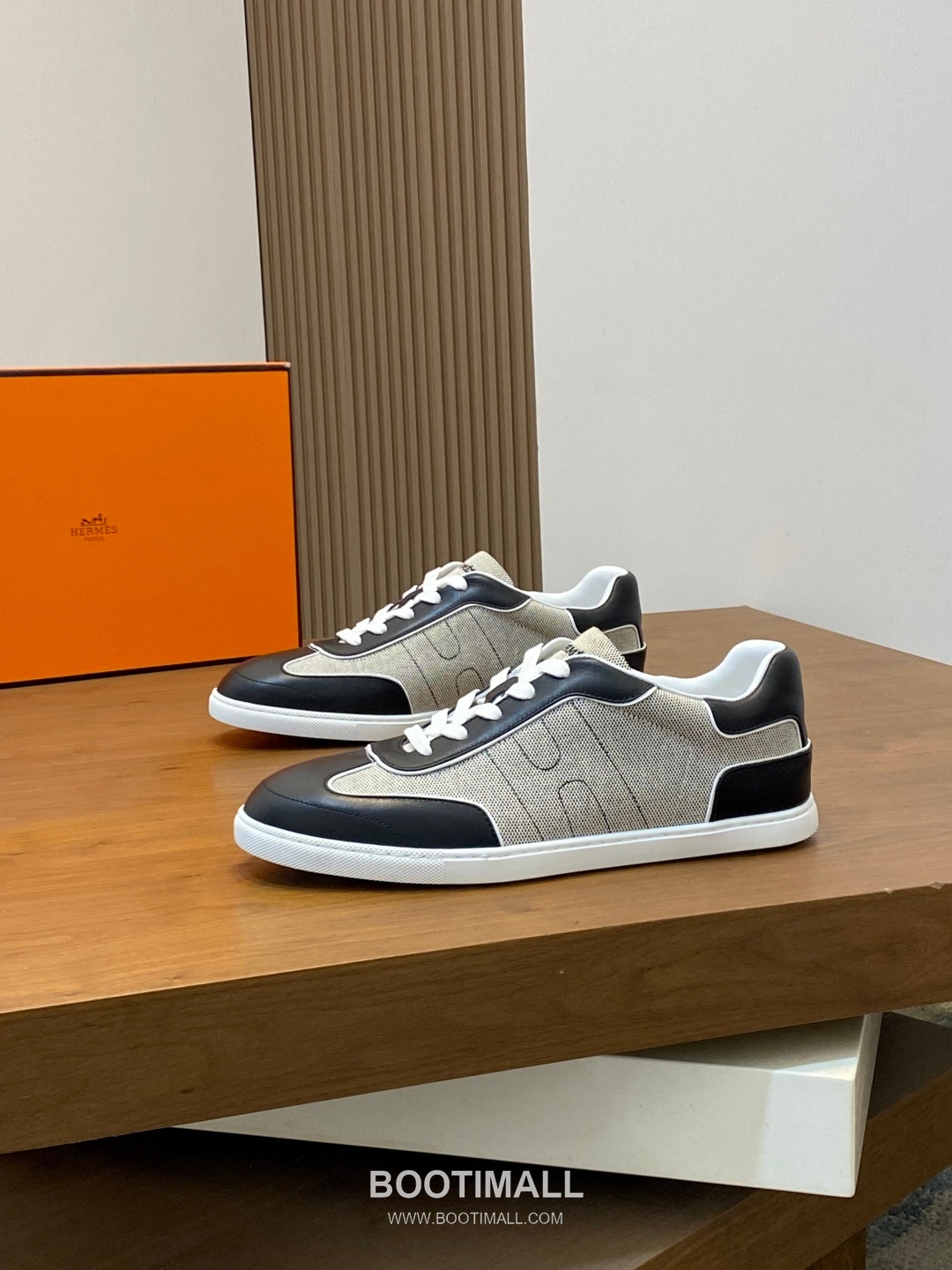 Hermes Smooth Calf Canvas Trainer Calfskin Canvas White Sneakers 에르메스 스무스 카프 캔버스 트레이너 카프스킨 캔버스 화이트 스니커즈 3