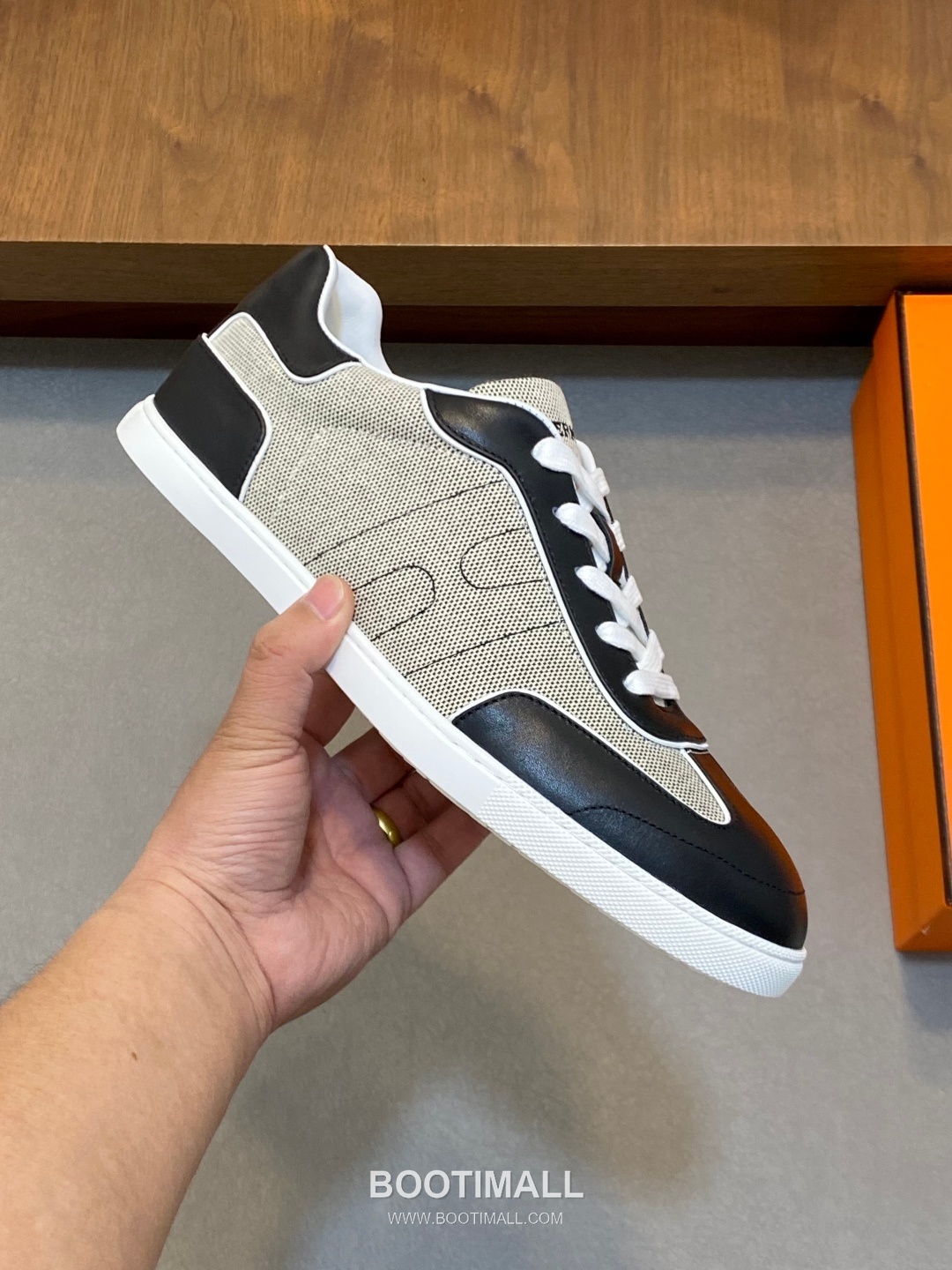 Hermes Smooth Calf Canvas Trainer Calfskin Canvas White Sneakers 에르메스 스무스 카프 캔버스 트레이너 카프스킨 캔버스 화이트 스니커즈 4