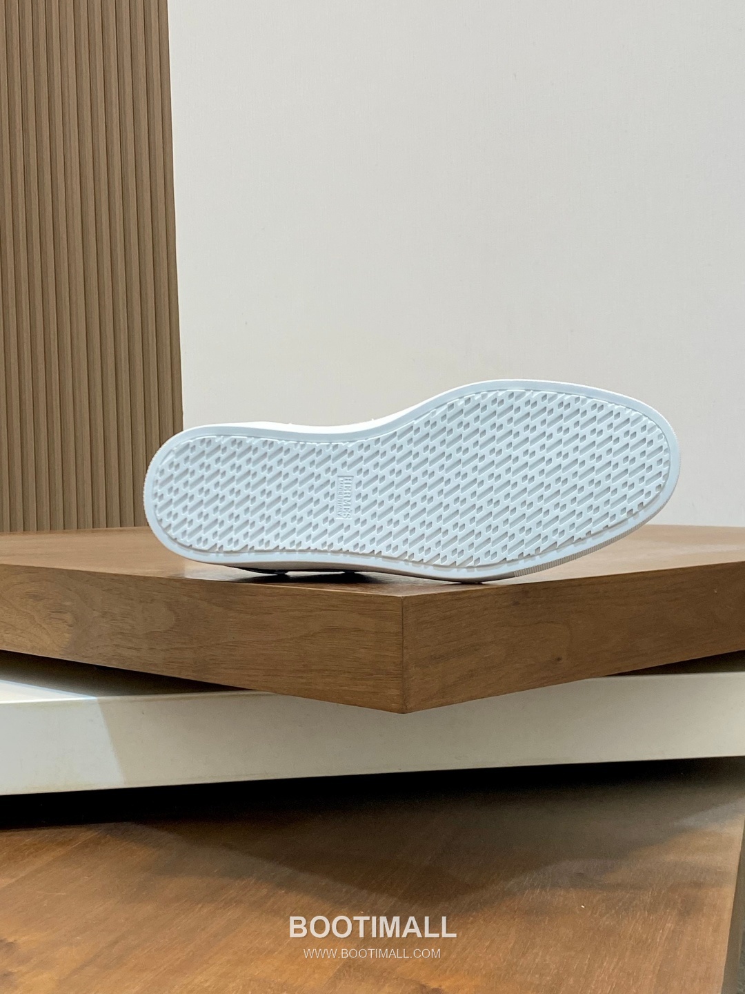 Hermes Smooth Calf Canvas Trainer Calfskin Canvas White Sneakers 에르메스 스무스 카프 캔버스 트레이너 카프스킨 캔버스 화이트 스니커즈 9