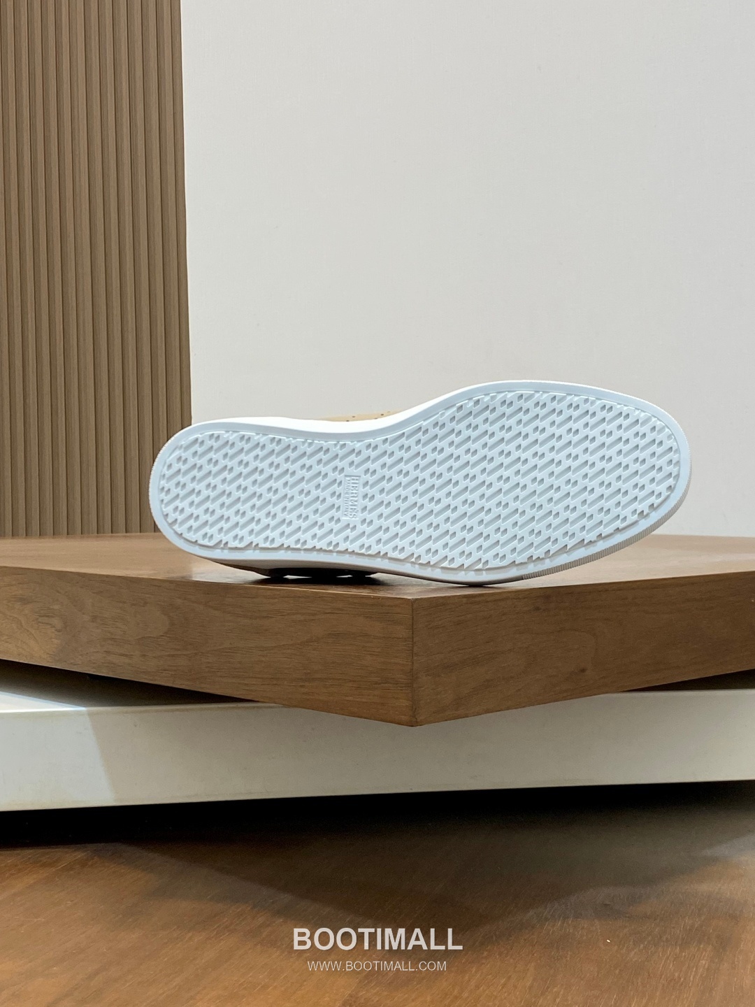 Hermes Smooth Calf Canvas Trainer Calfskin Canvas White Sneakers 에르메스 스무스 카프 캔버스 트레이너 카프스킨 캔버스 화이트 스니커즈 9