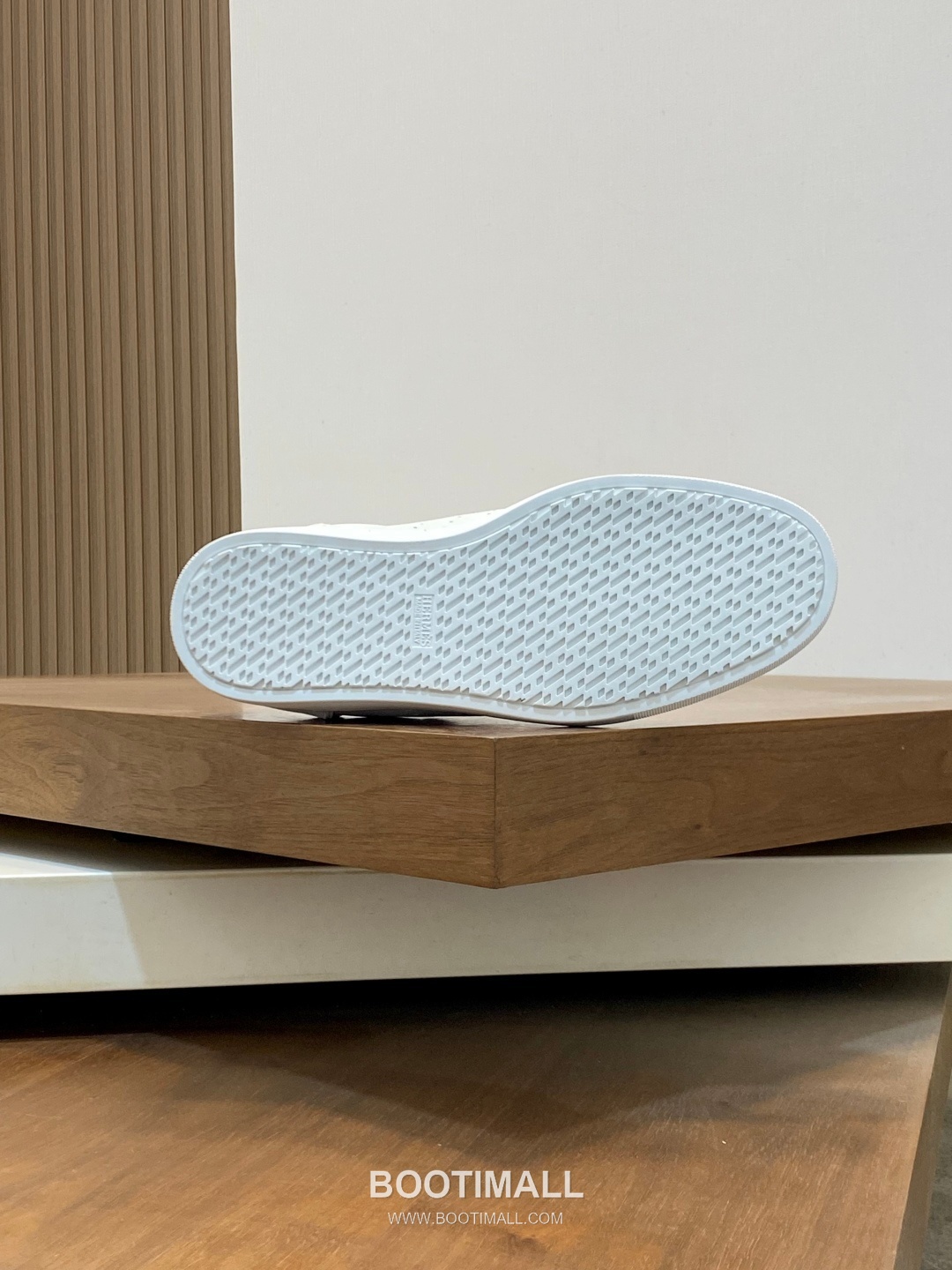 Hermes Smooth Calf Canvas Trainer Calfskin Canvas White Sneakers 에르메스 스무스 카프 캔버스 트레이너 카프스킨 캔버스 화이트 스니커즈 9