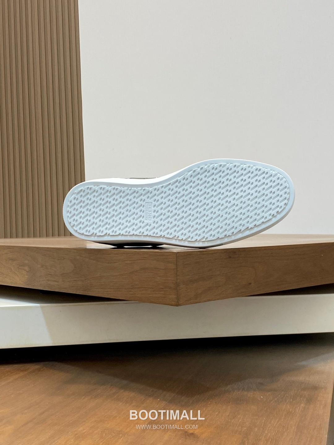 Hermes Smooth Calf Canvas Trainer Calfskin Canvas White Sneakers 에르메스 스무스 카프 캔버스 트레이너 카프스킨 캔버스 화이트 스니커즈 9