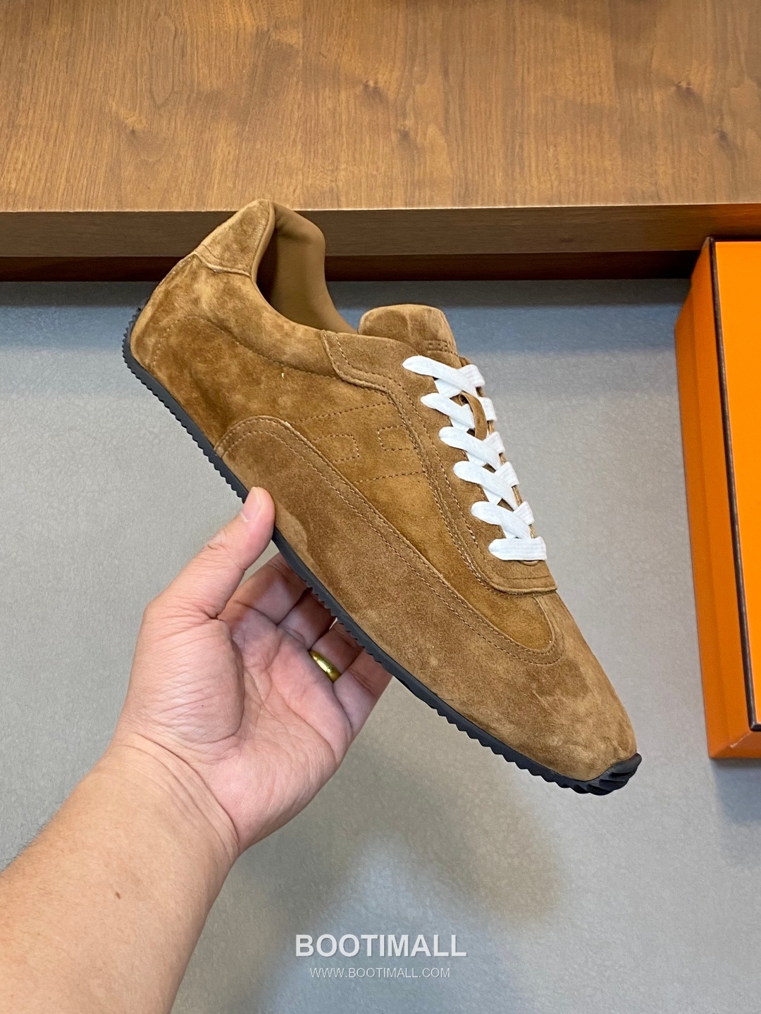 Hermes Master Suede Trainer Suede Goatskin Beige Sneakers 에르메스 마스터 스웨이드 트레이너 스웨이드 산양가죽 베이지 스니커즈 4
