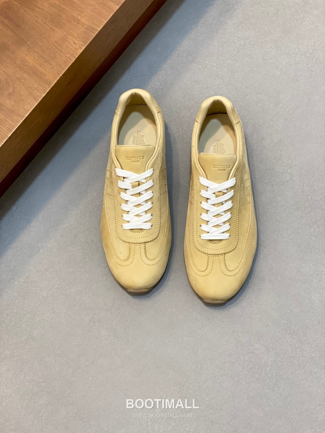 Hermes Master Suede Trainer Suede Goatskin Beige Sneakers 에르메스 마스터 스웨이드 트레이너 스웨이드 산양가죽 베이지 스니커즈 1