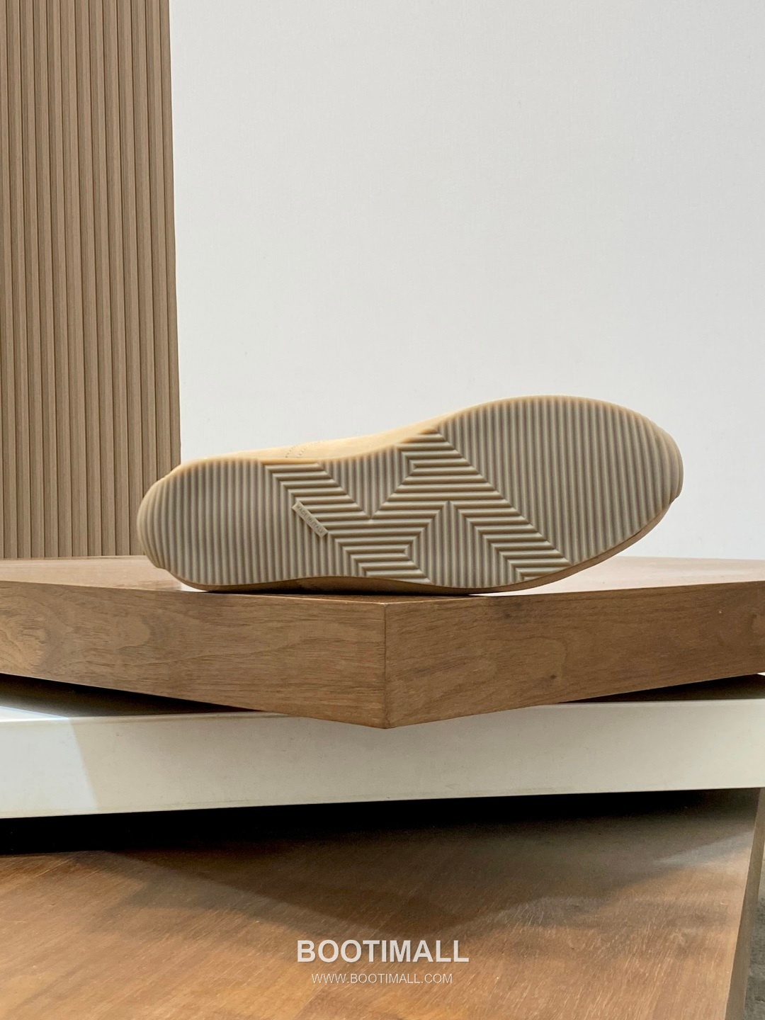 Hermes Master Suede Trainer Suede Goatskin Beige Sneakers 에르메스 마스터 스웨이드 트레이너 스웨이드 산양가죽 베이지 스니커즈 9